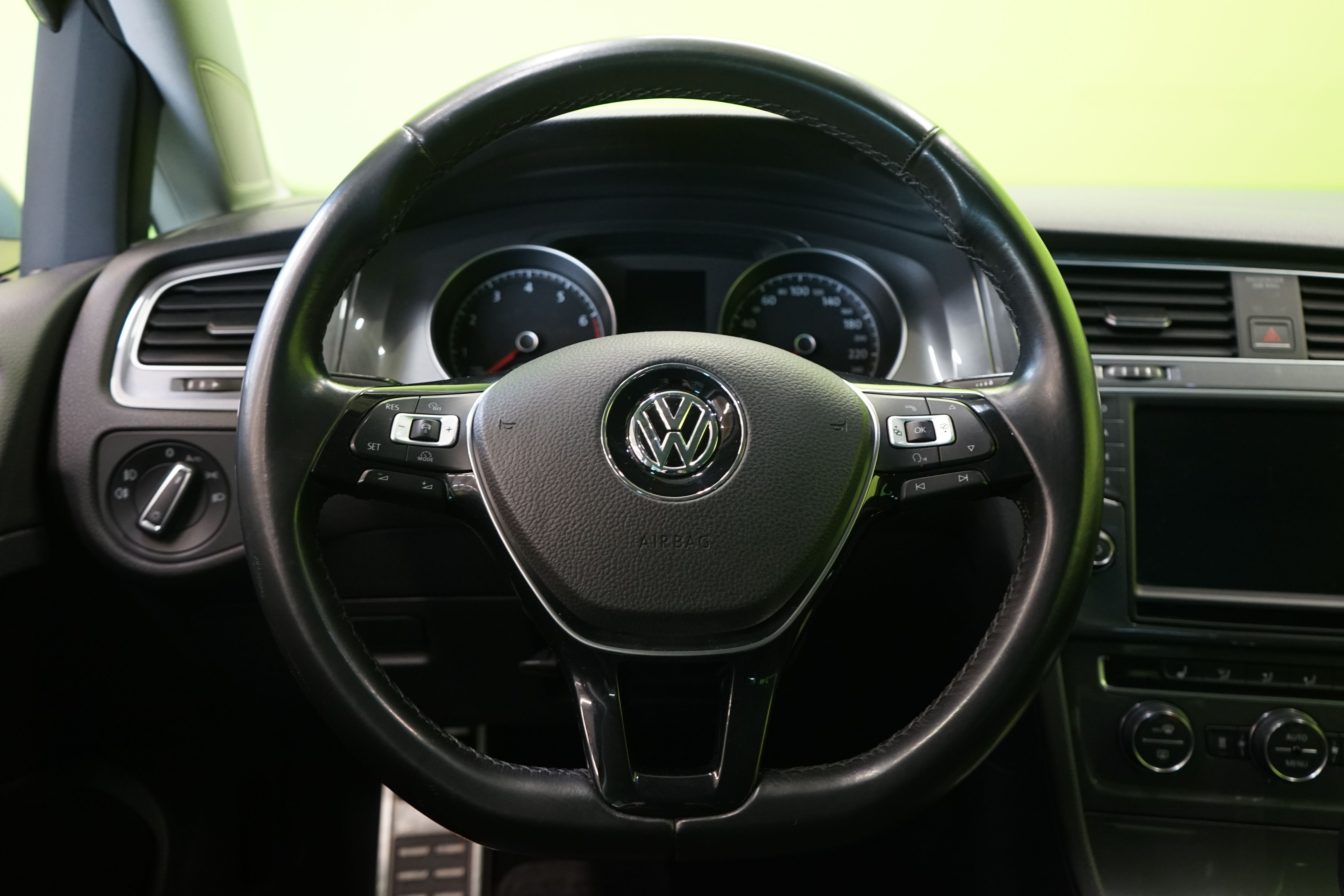Volkswagen Golf 2016