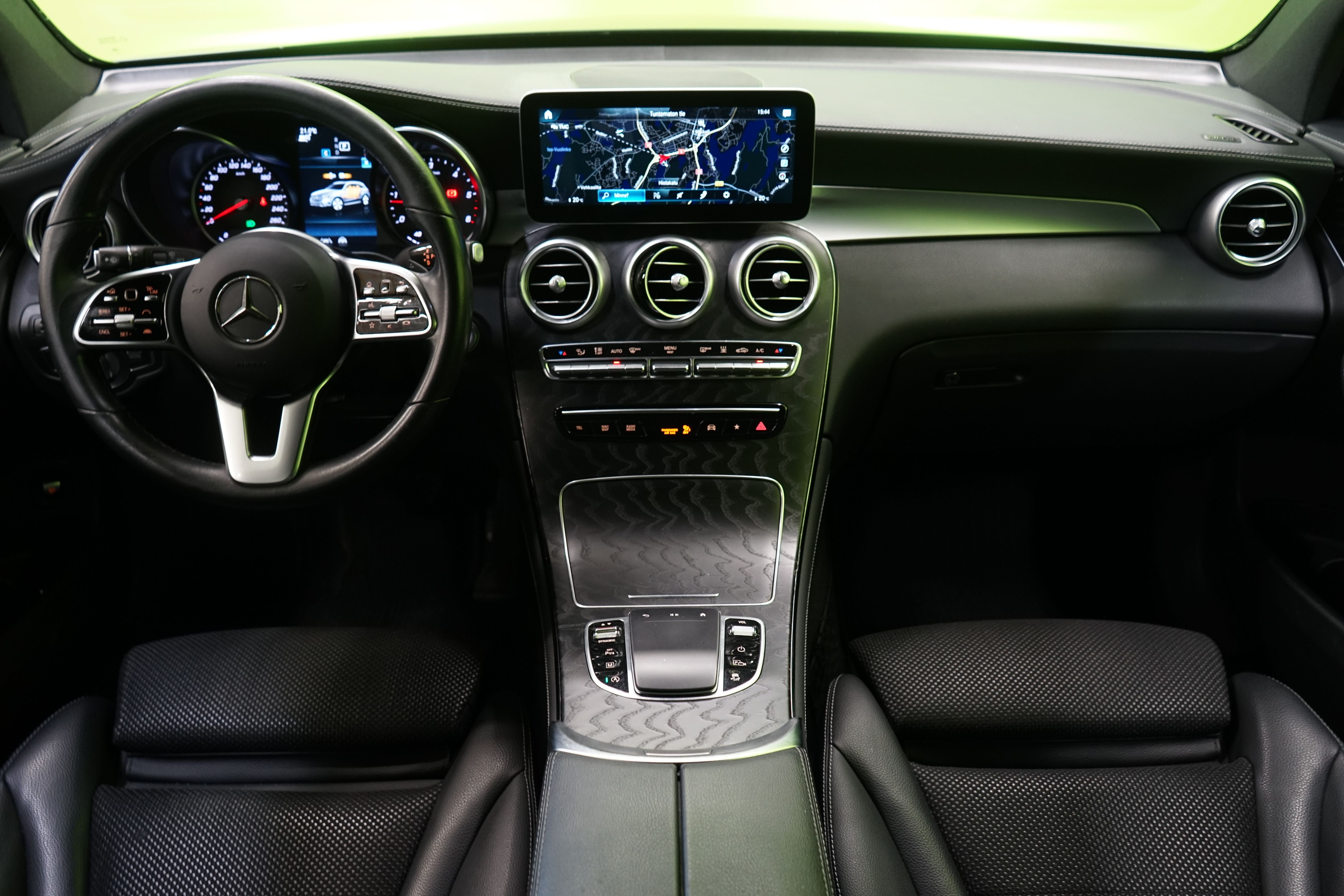 Mercedes-Benz GLC 2020