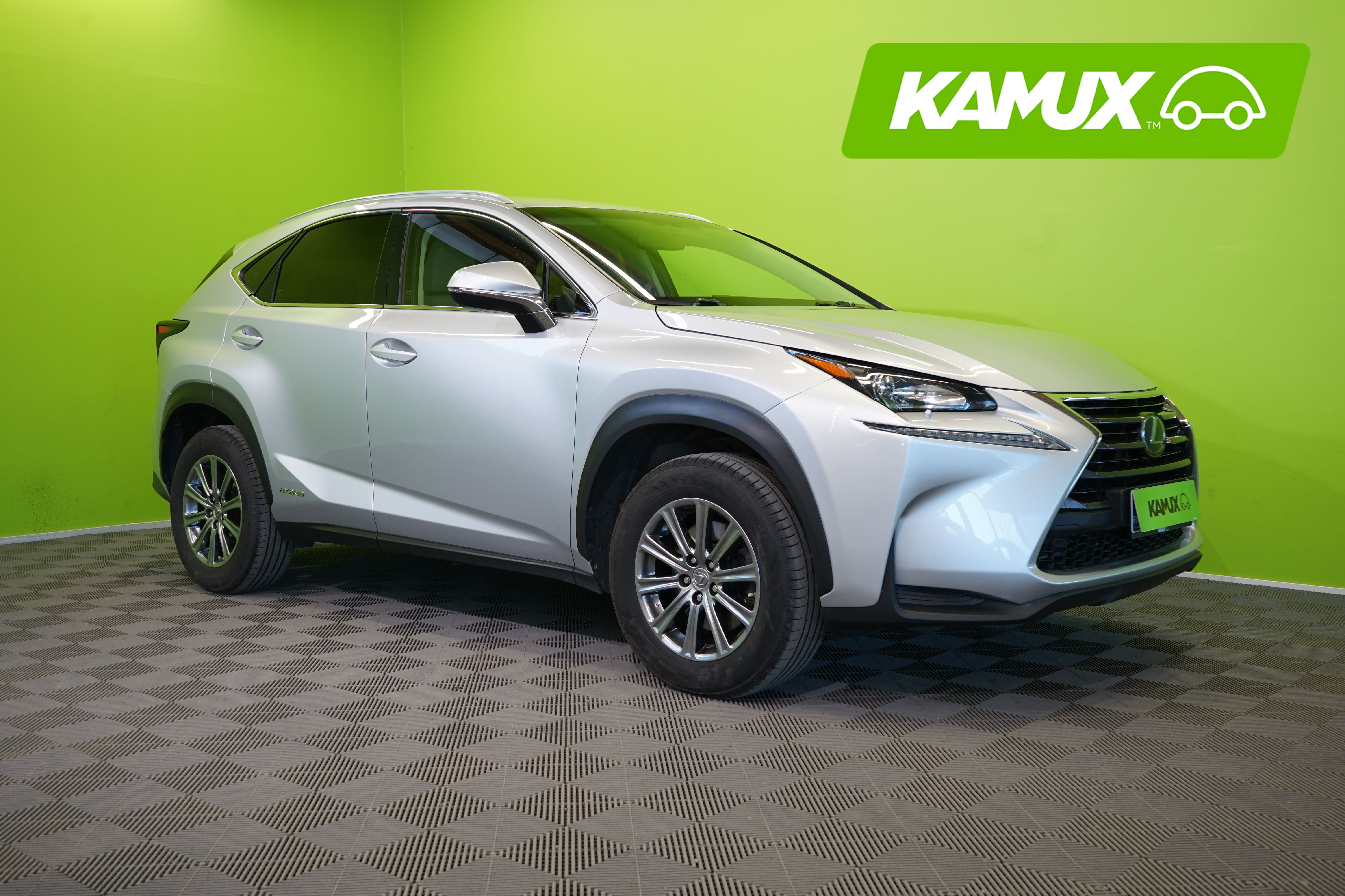 Lexus NX 2015