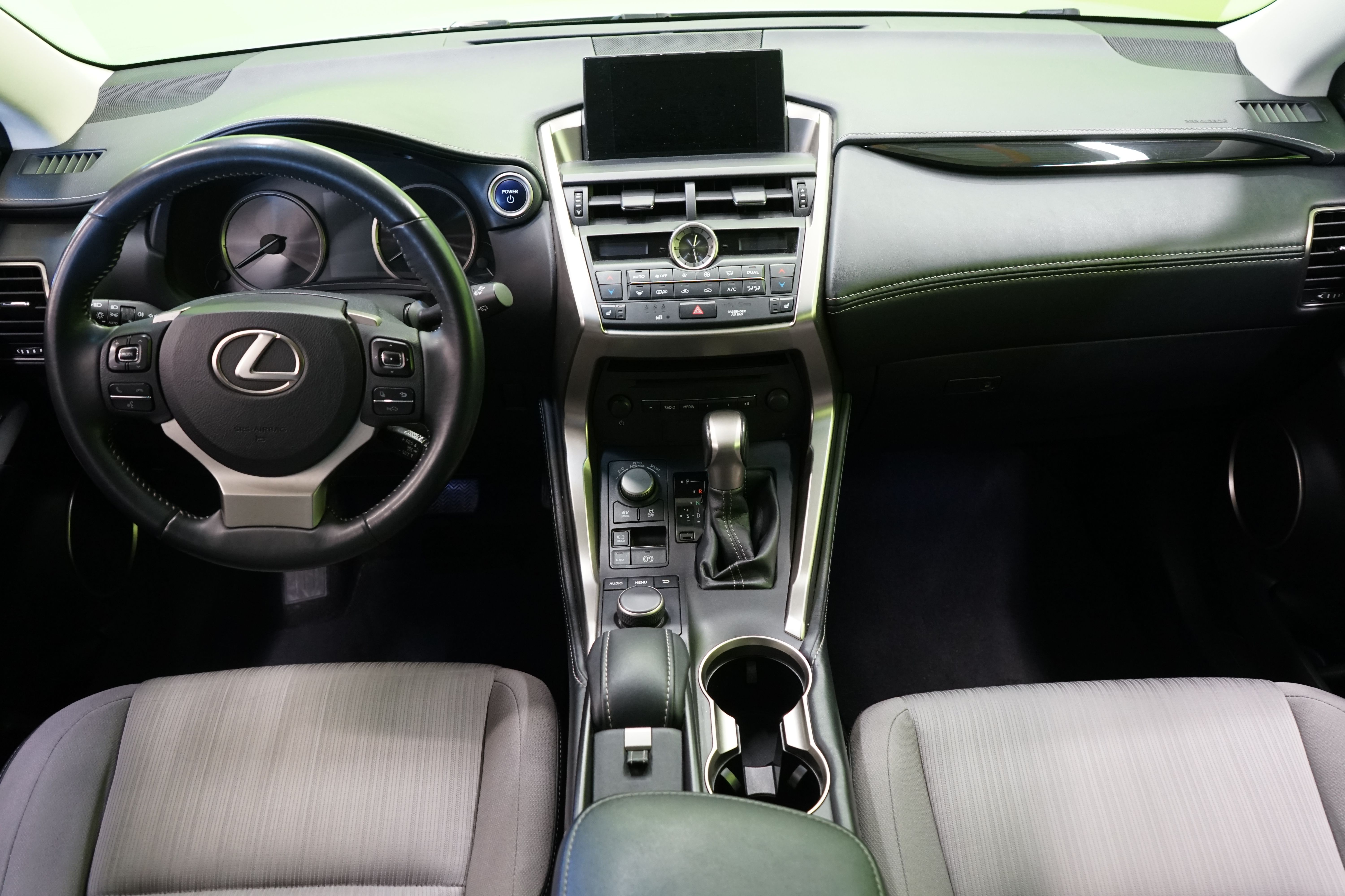 Lexus NX 2015