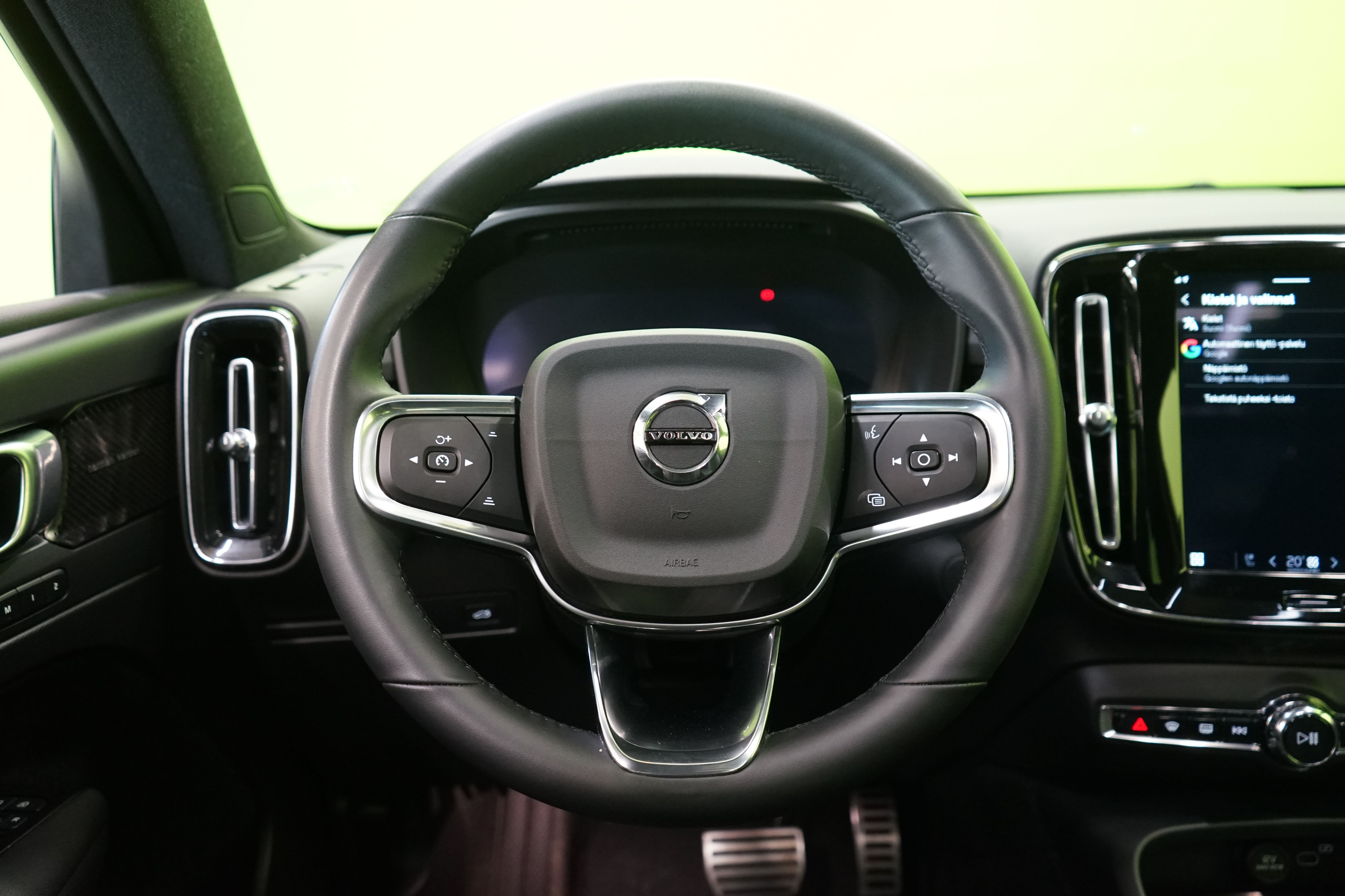 Volvo XC40 2022