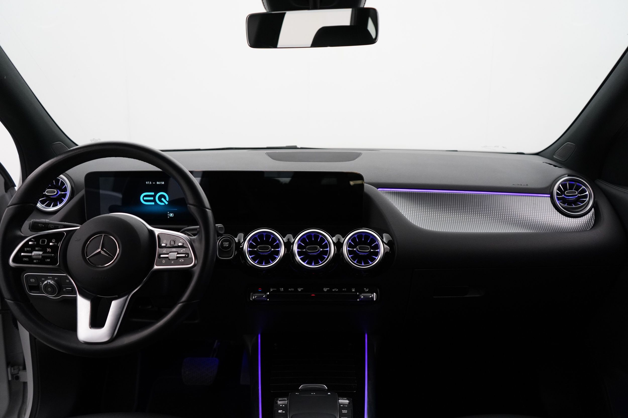 Mercedes-Benz EQA 2022