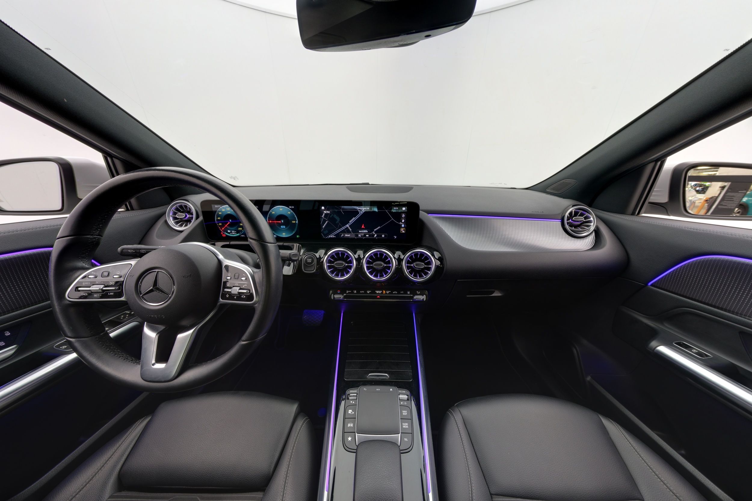 Mercedes-Benz EQA 2022