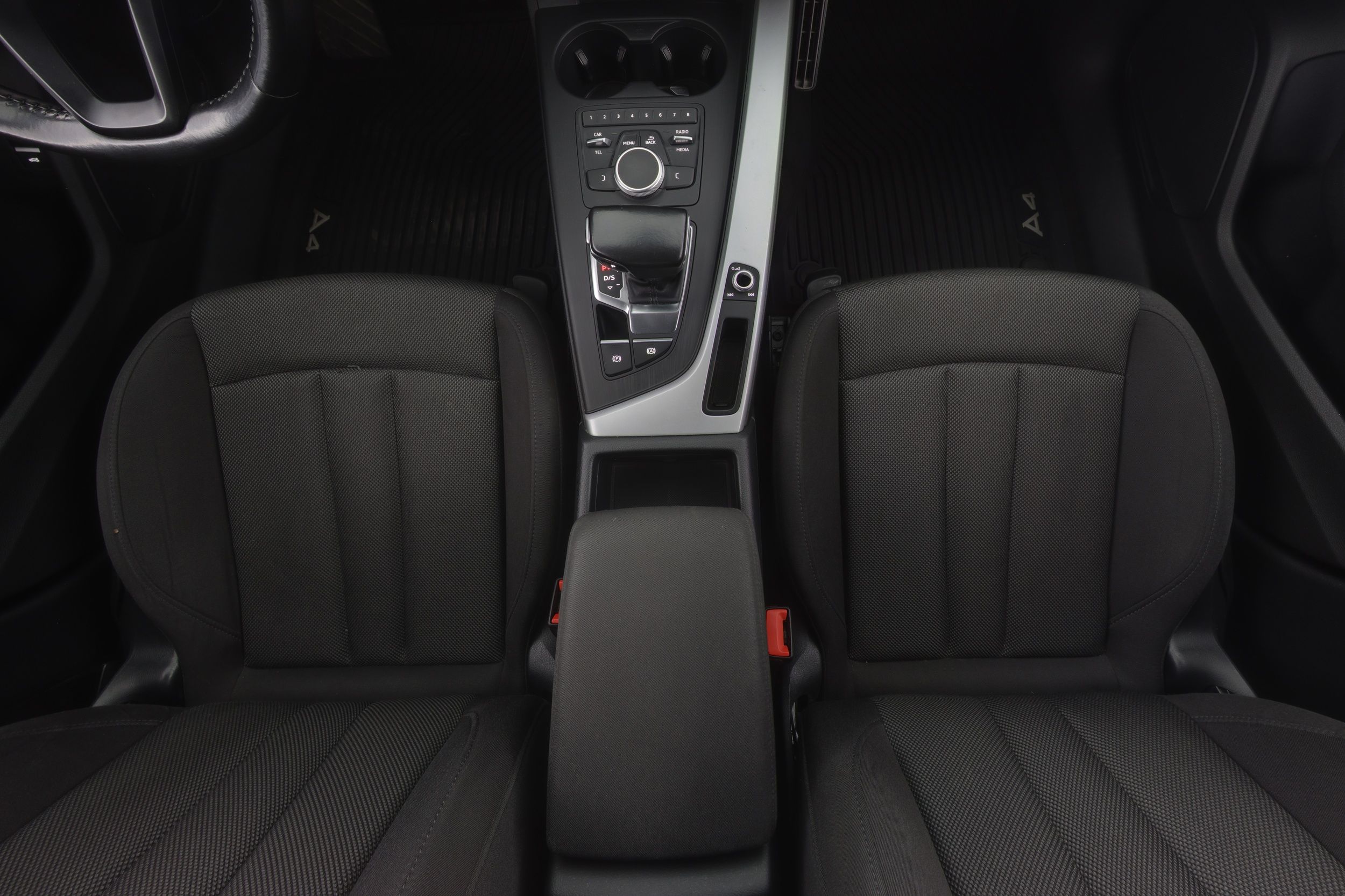 Audi A4 2016