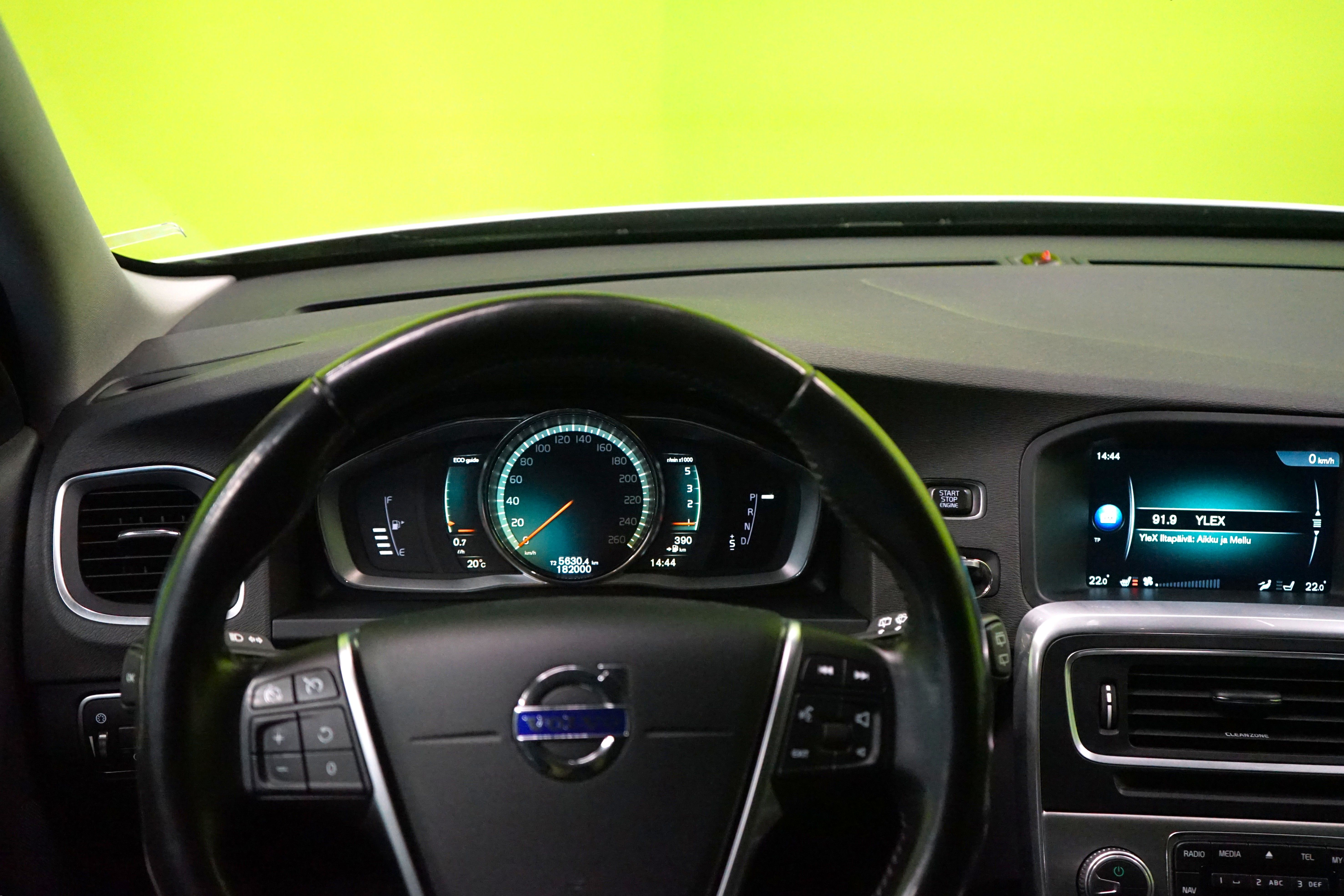 Volvo V60 Cross Country 2017