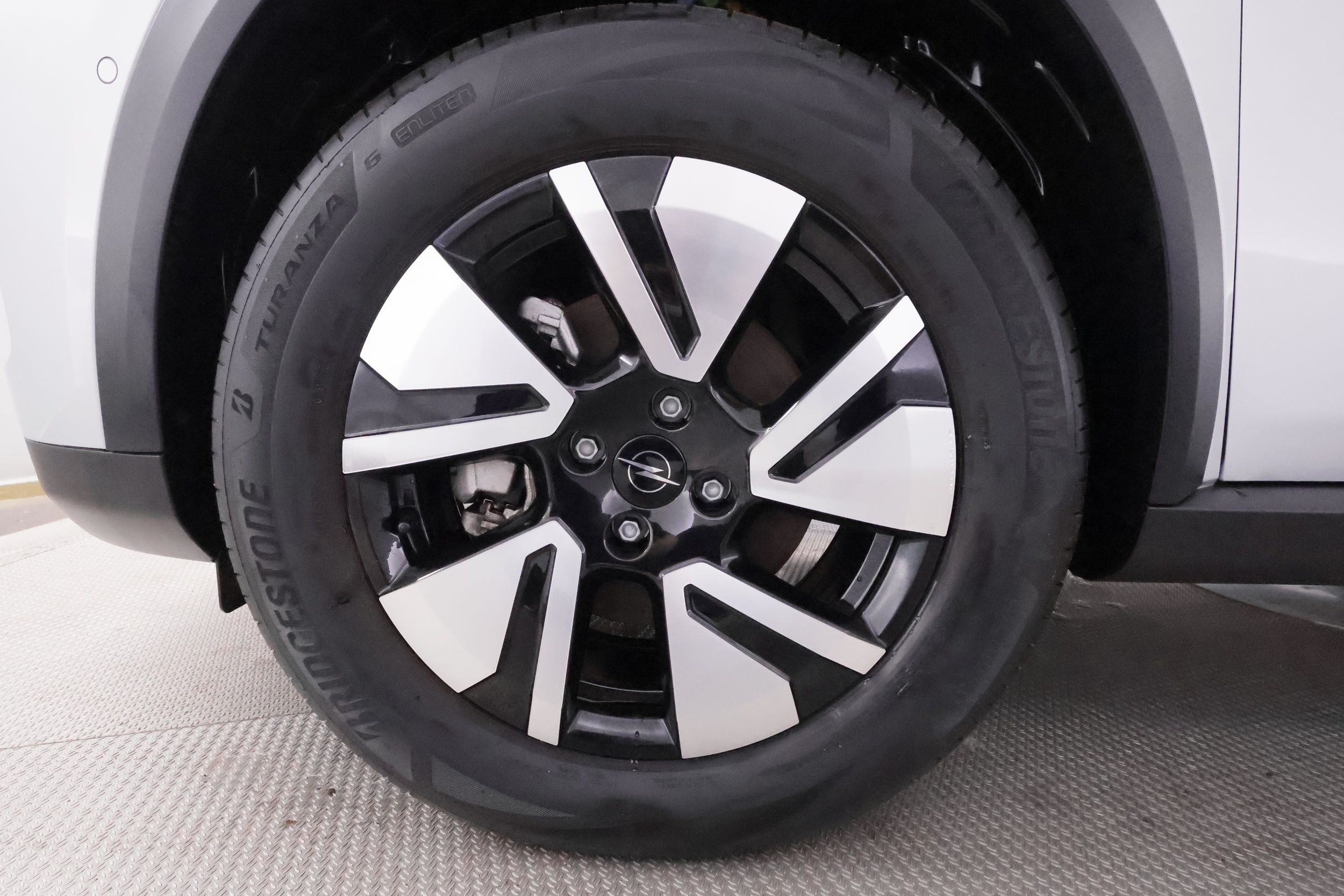 Opel Frontera 2025