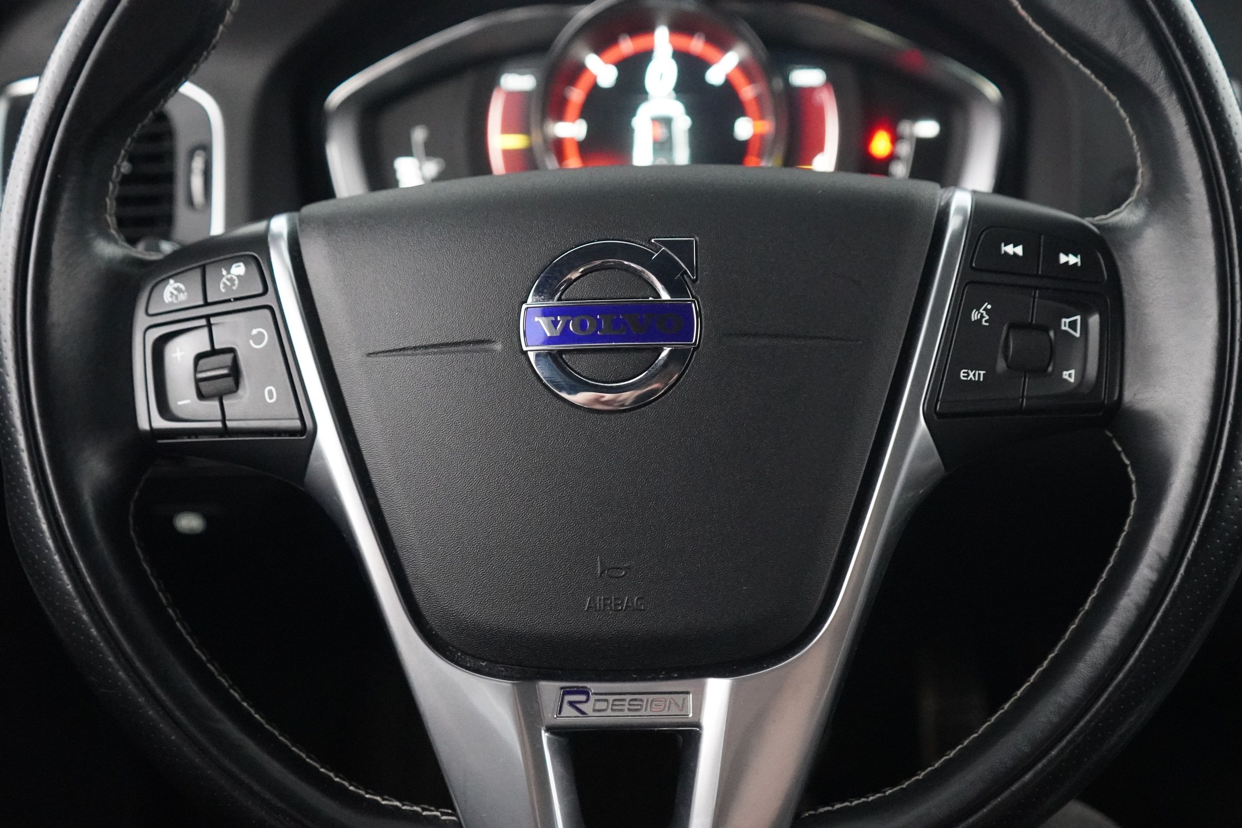 Volvo V60 2018