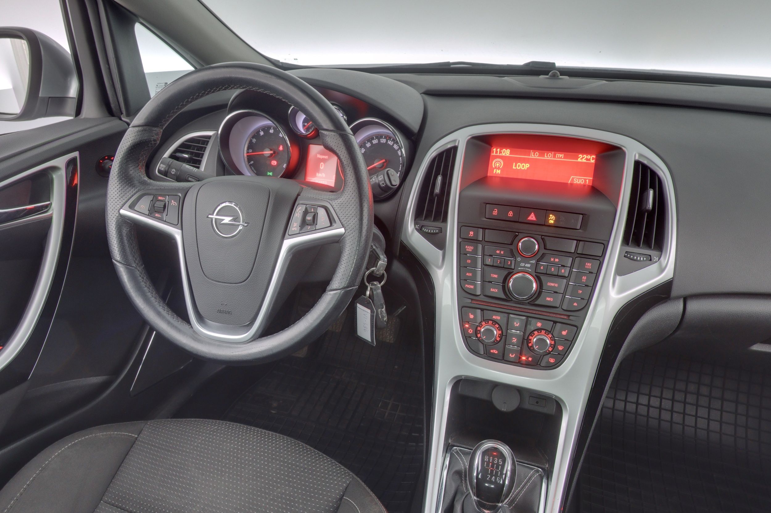 Opel Astra 2011