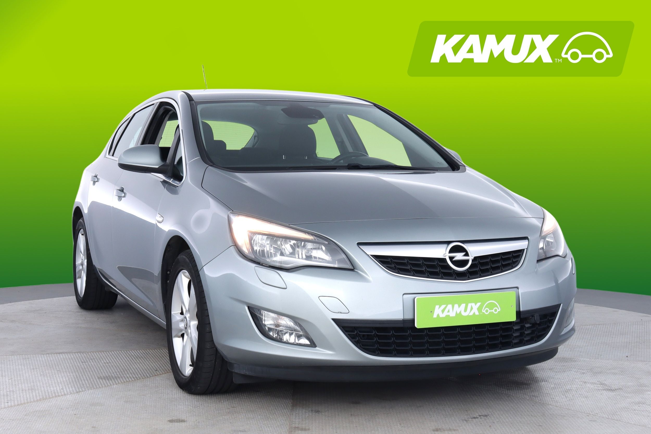 Opel Astra 2011