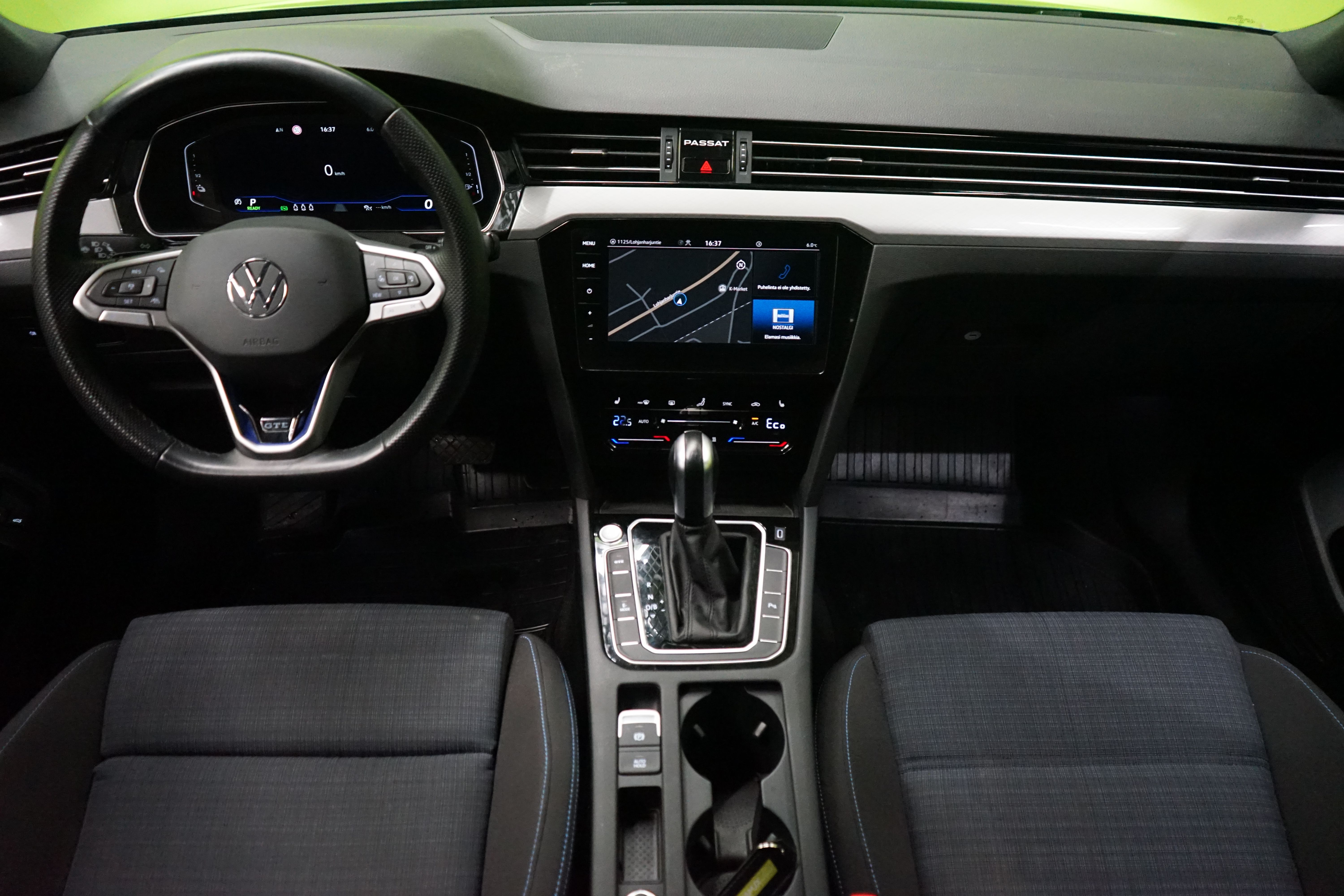 Volkswagen Passat 2022