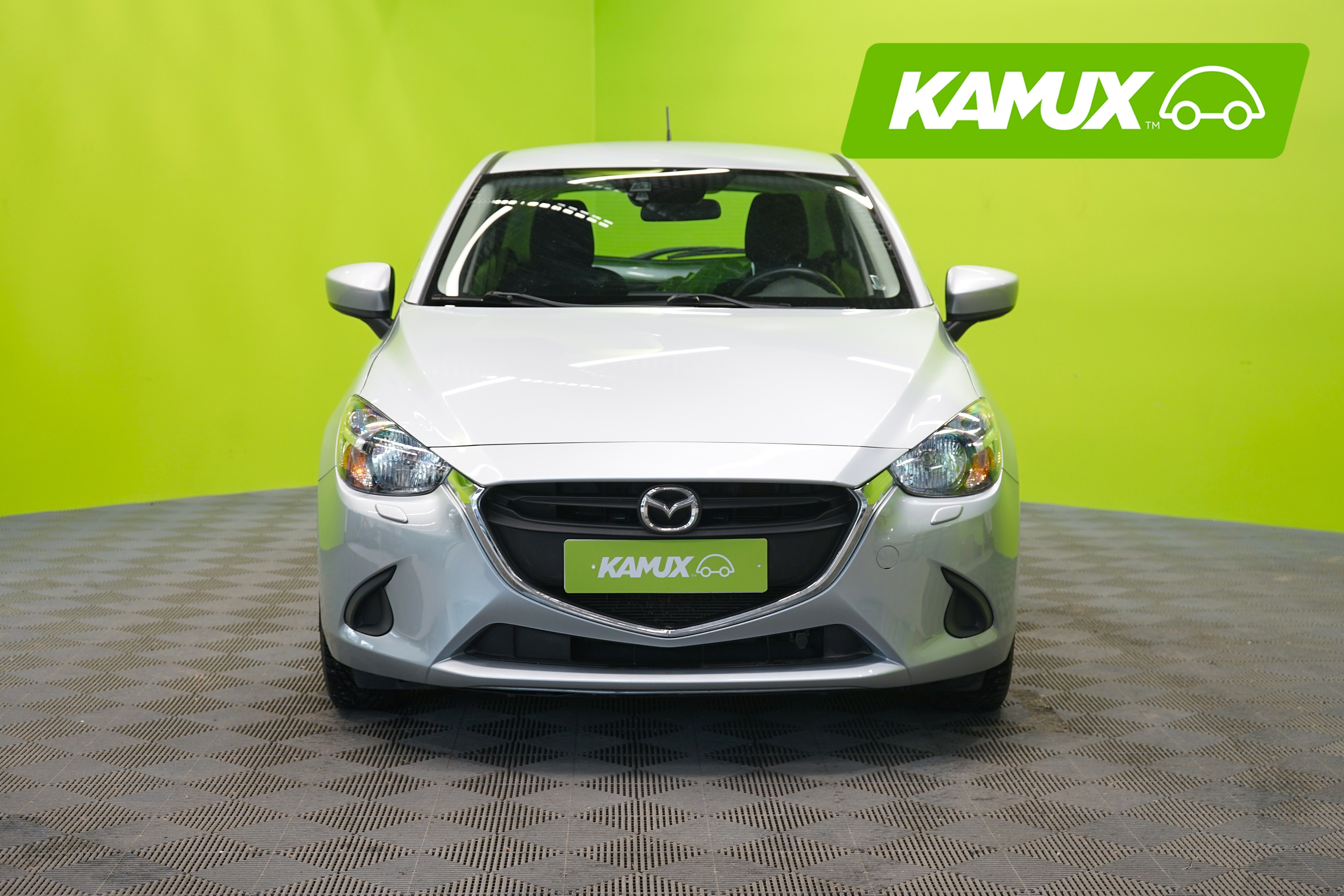 Mazda 2 2017
