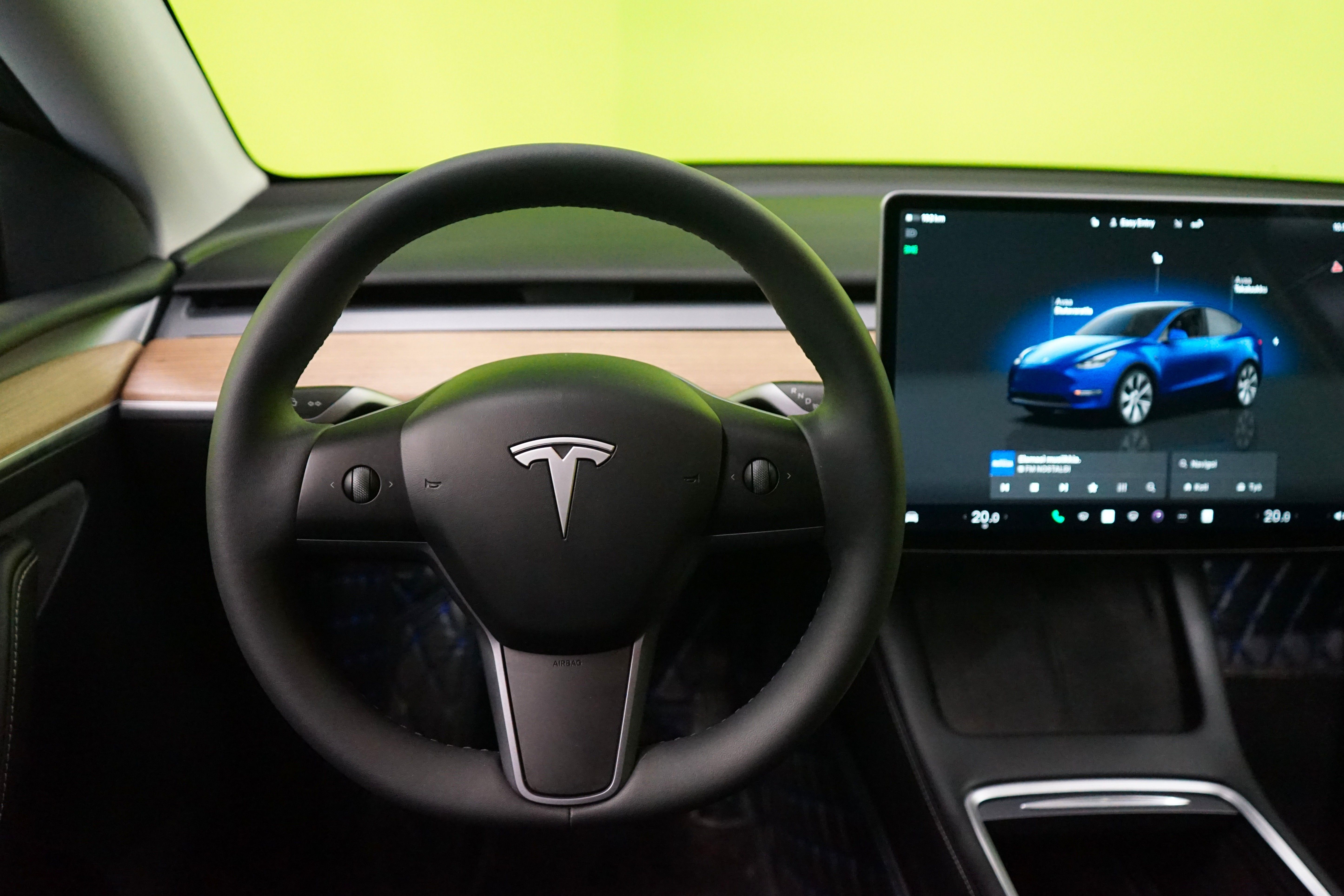 Tesla Model Y 2022