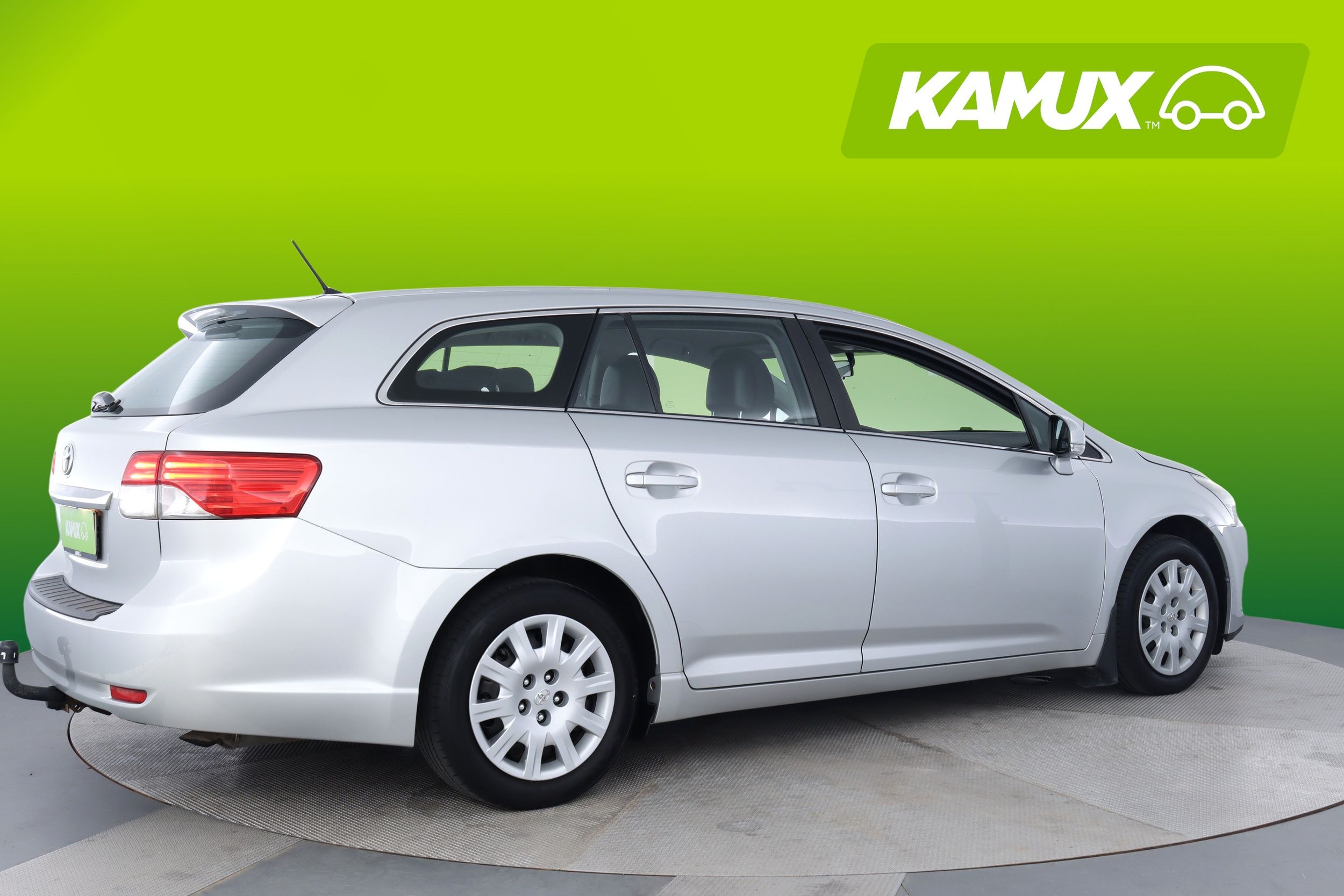 Toyota Avensis 2012