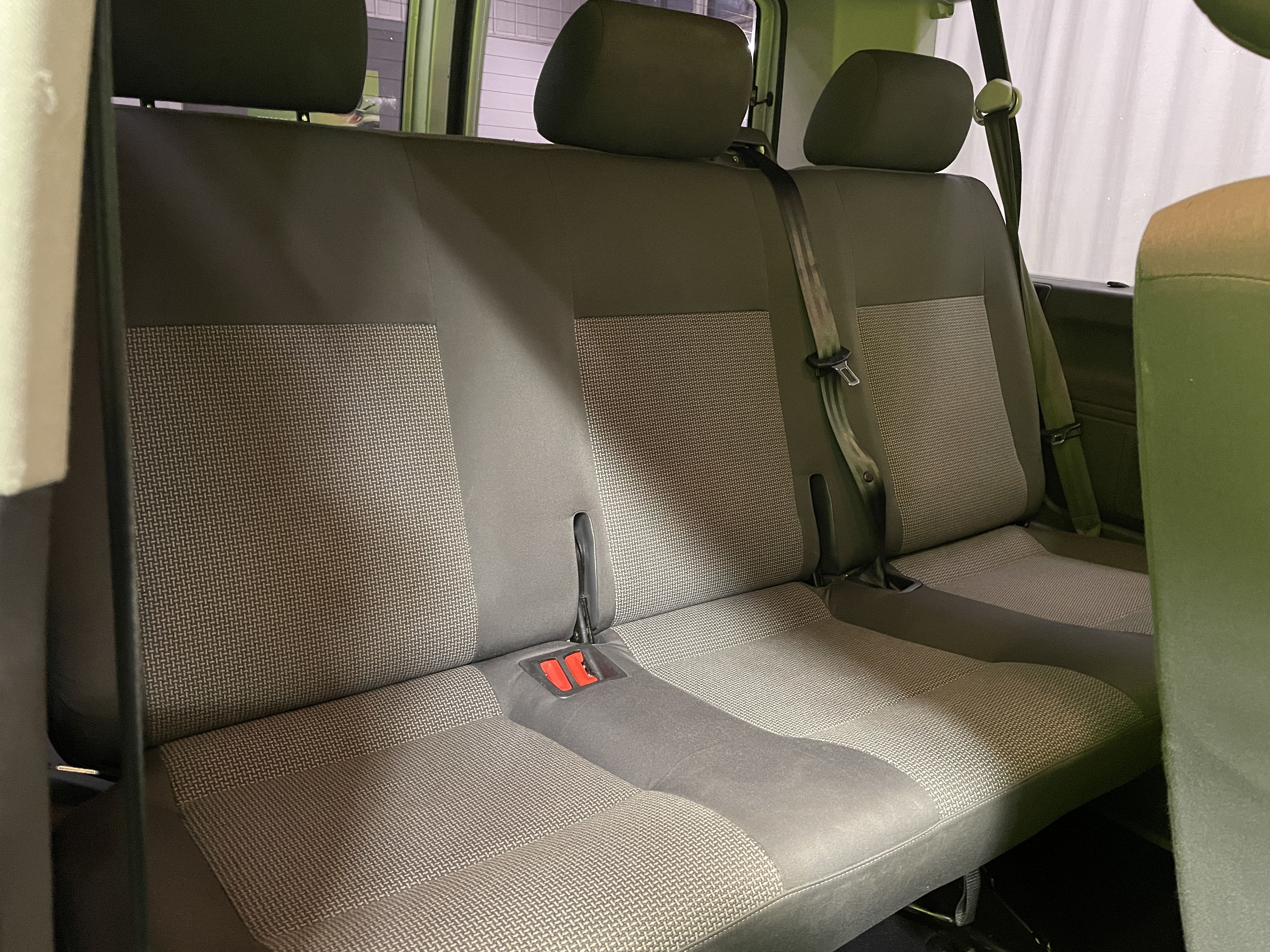 Volkswagen Caravelle 2011