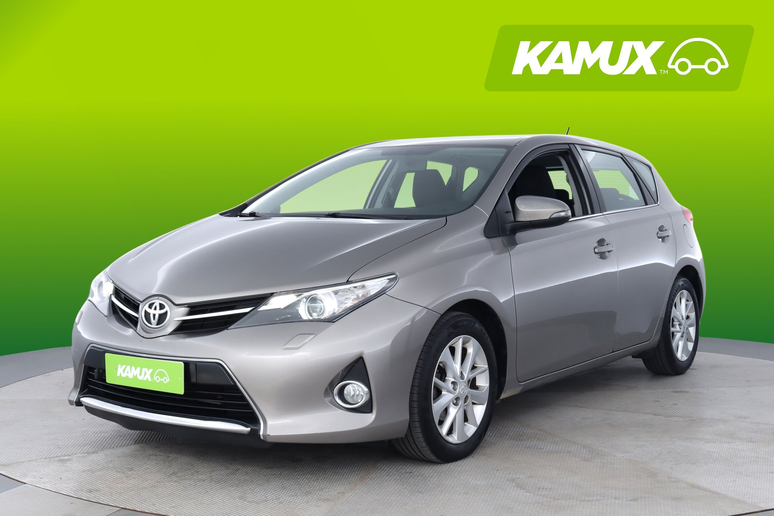 Toyota Auris 2013