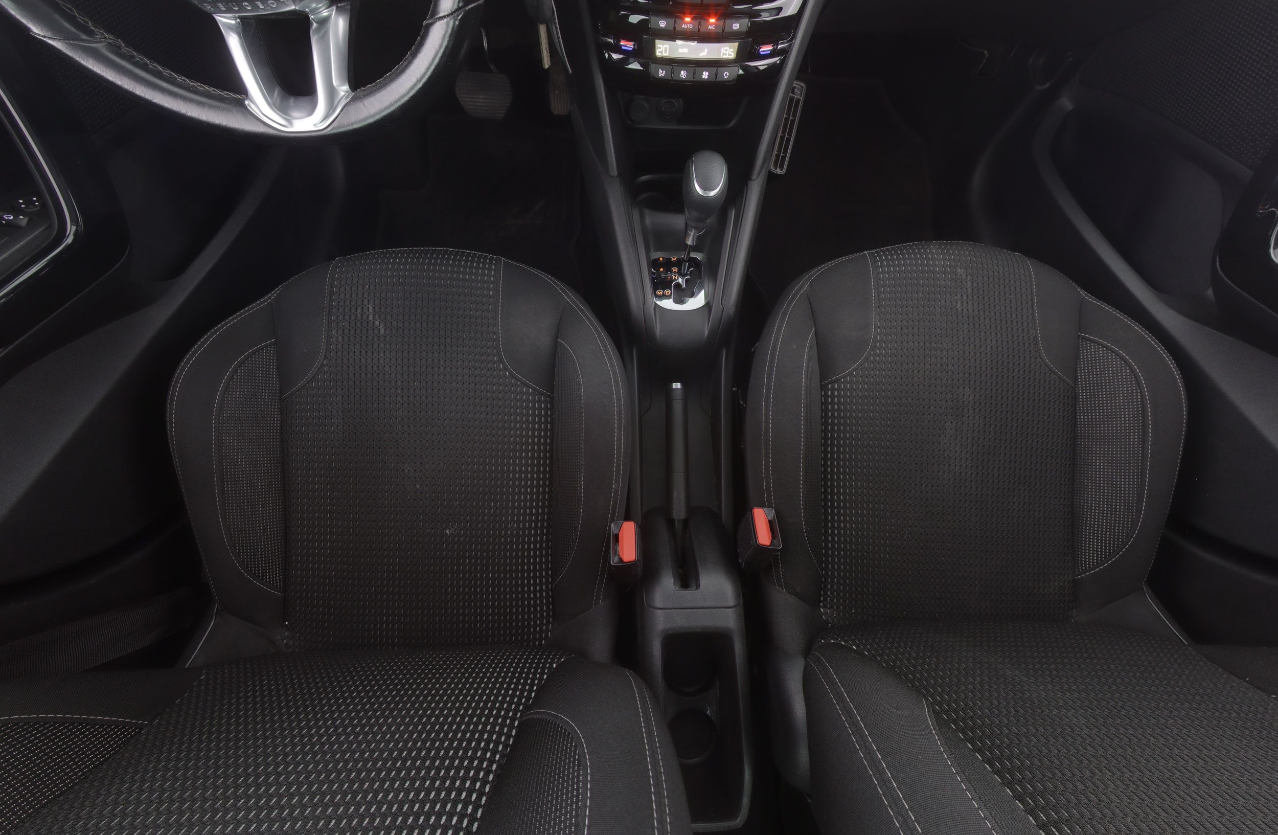 Peugeot 208 2018