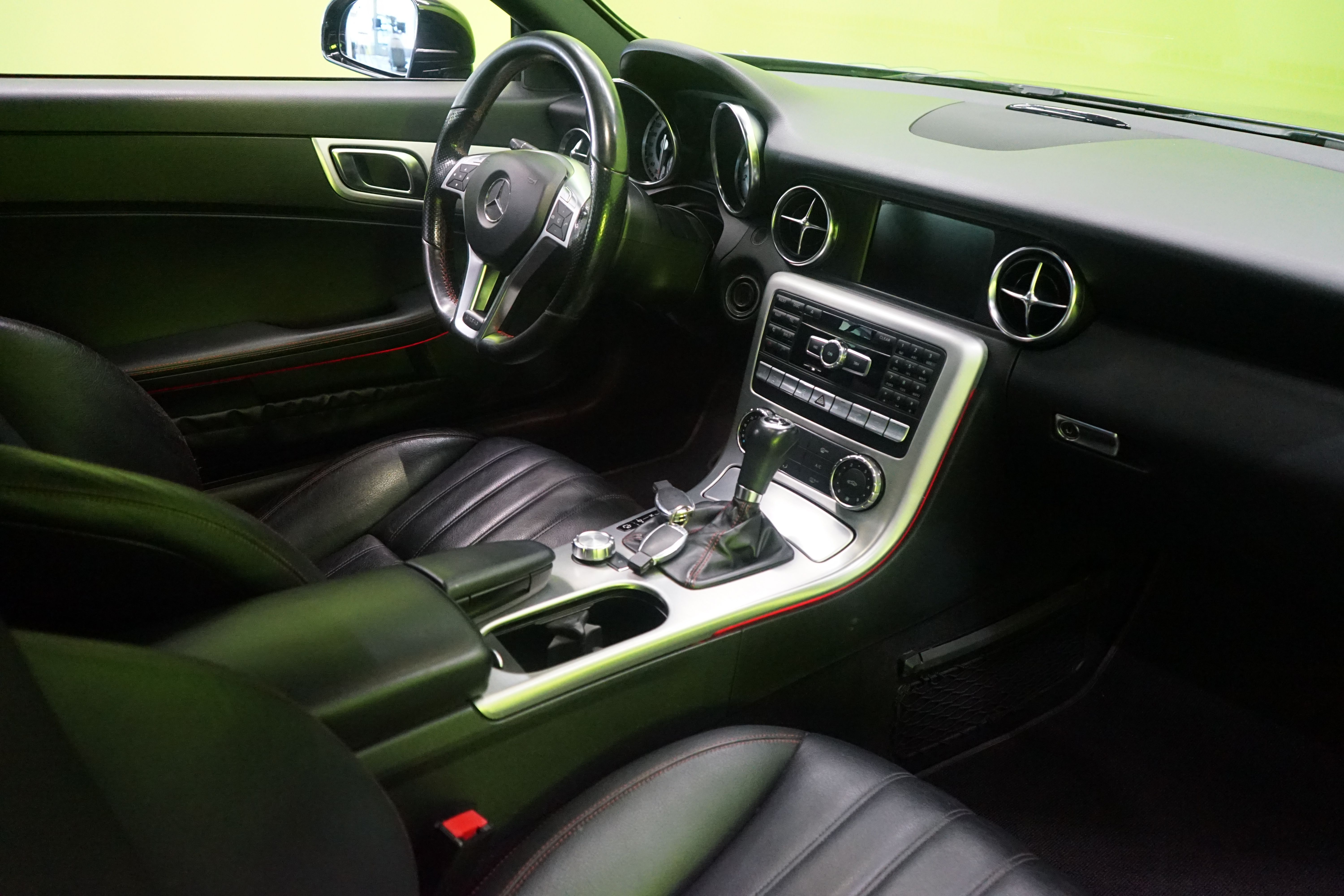 Mercedes-Benz SLK 2011