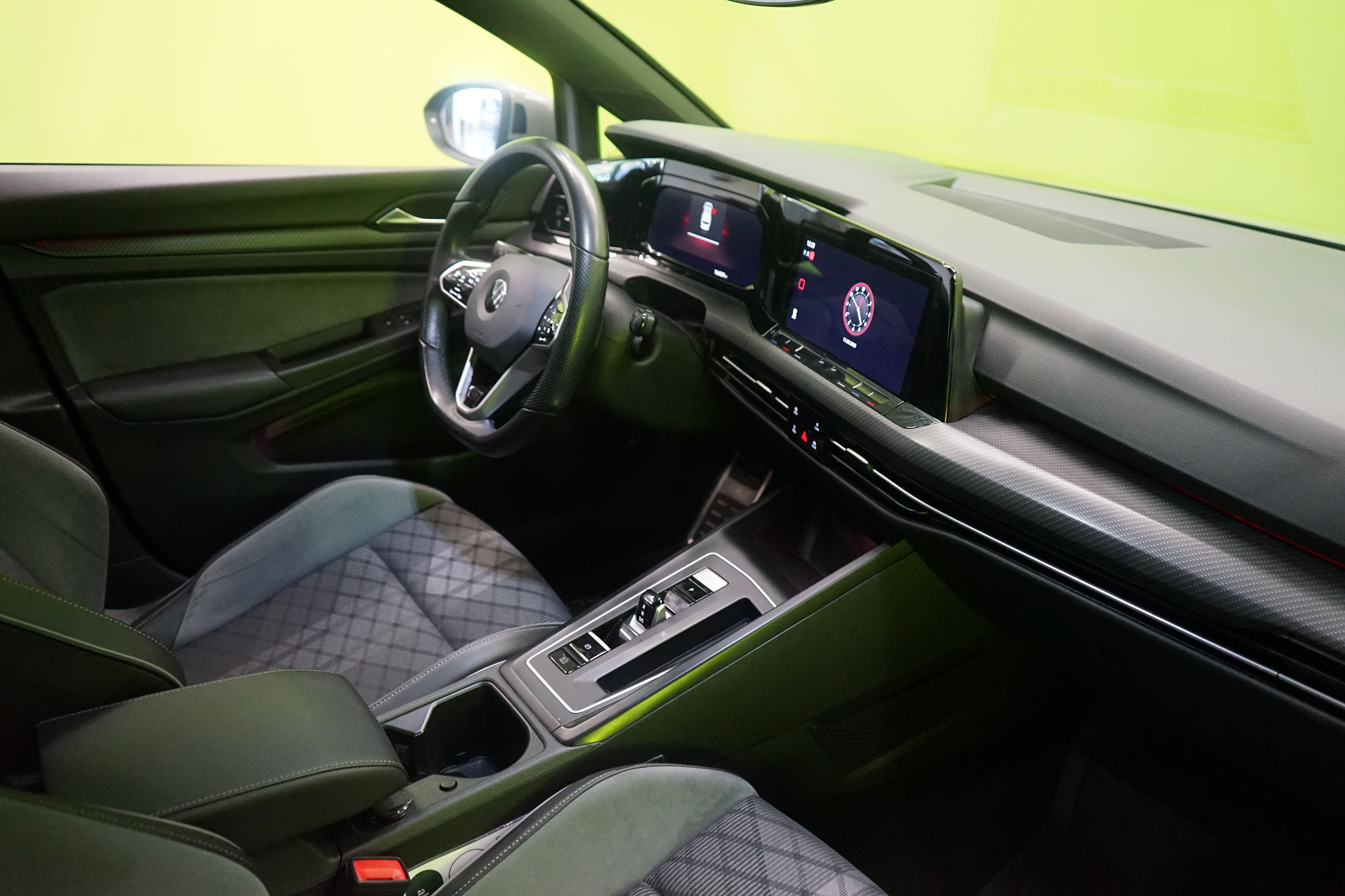 Volkswagen Golf 2021