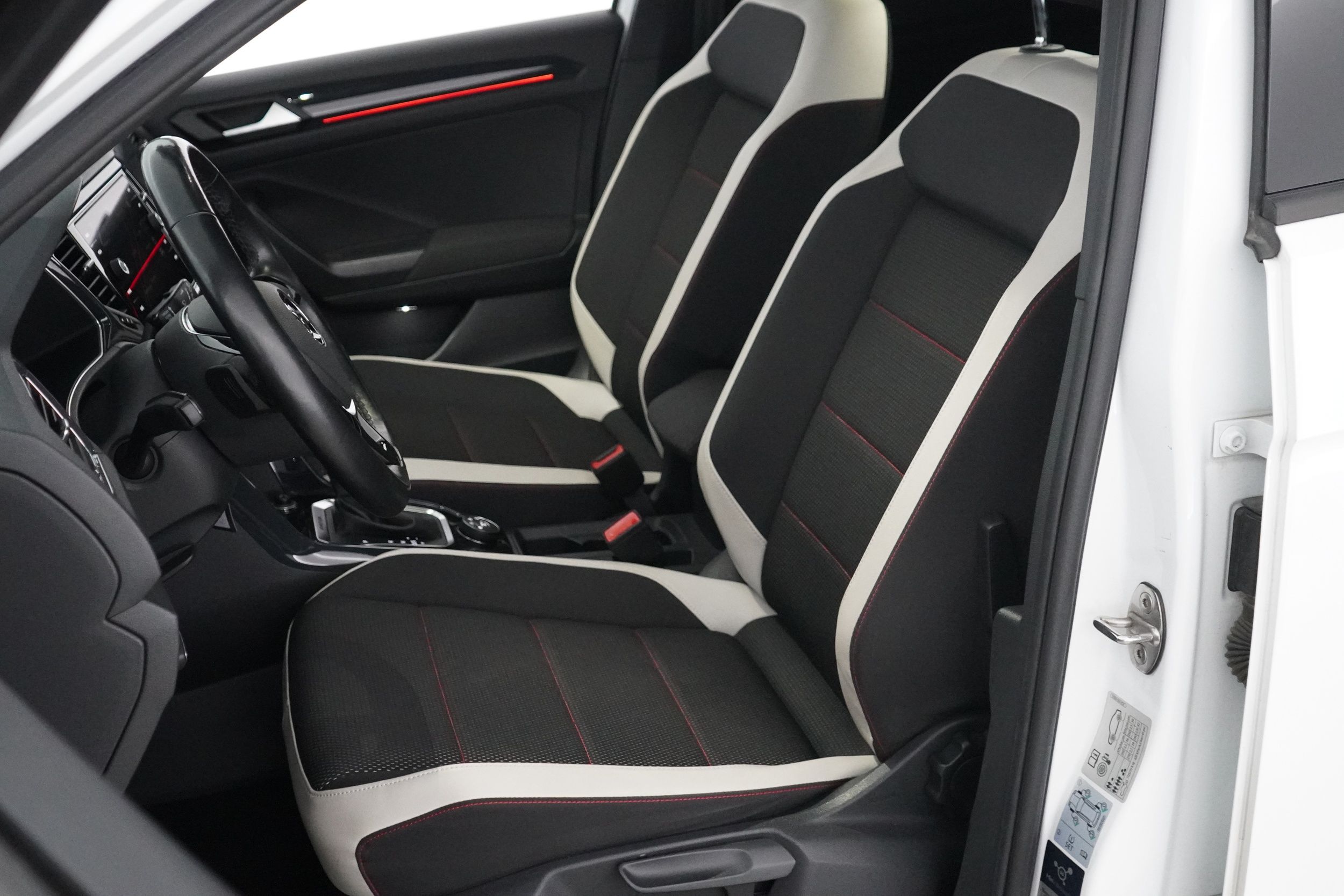 Volkswagen T-Roc 2018