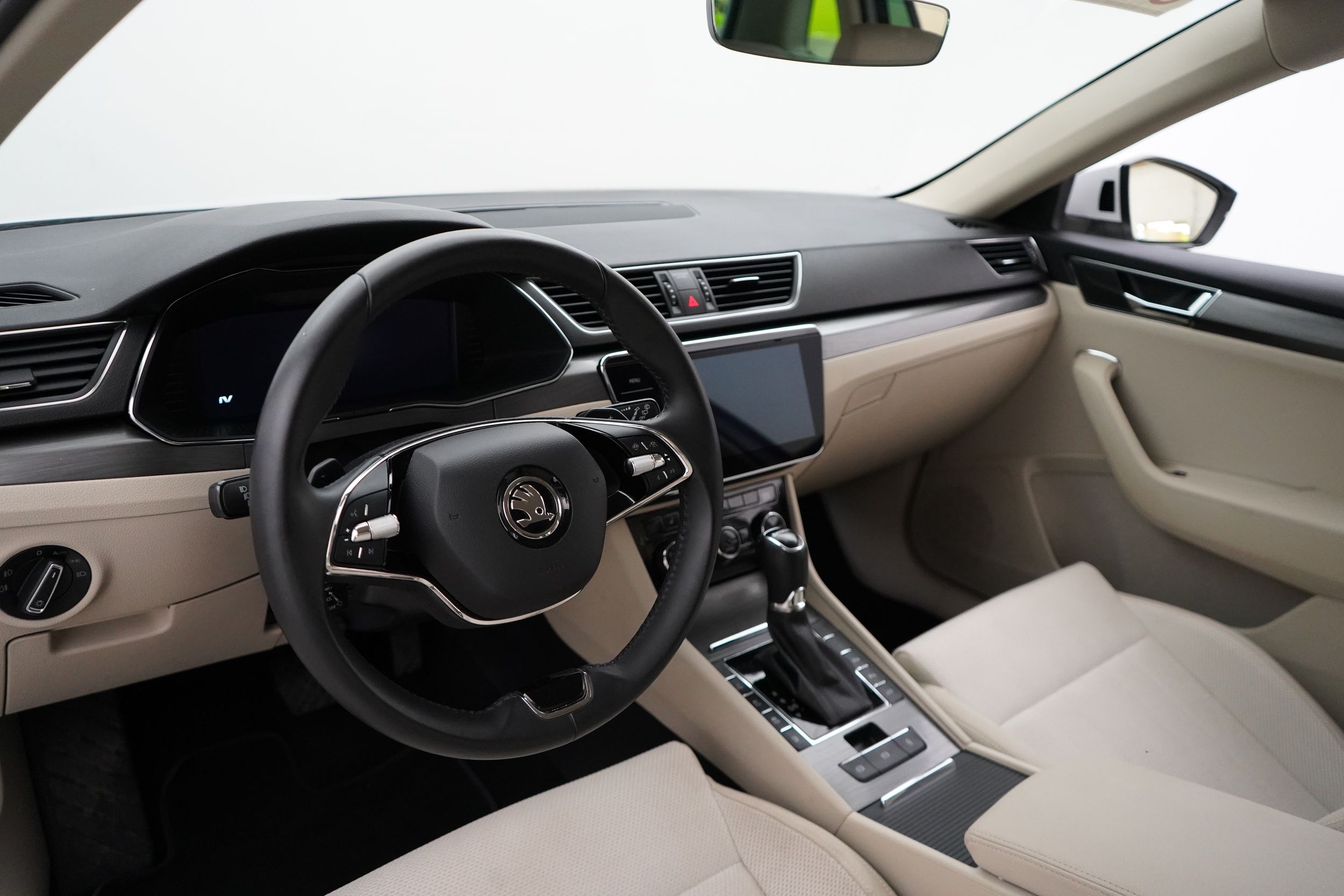 Skoda Superb 2023