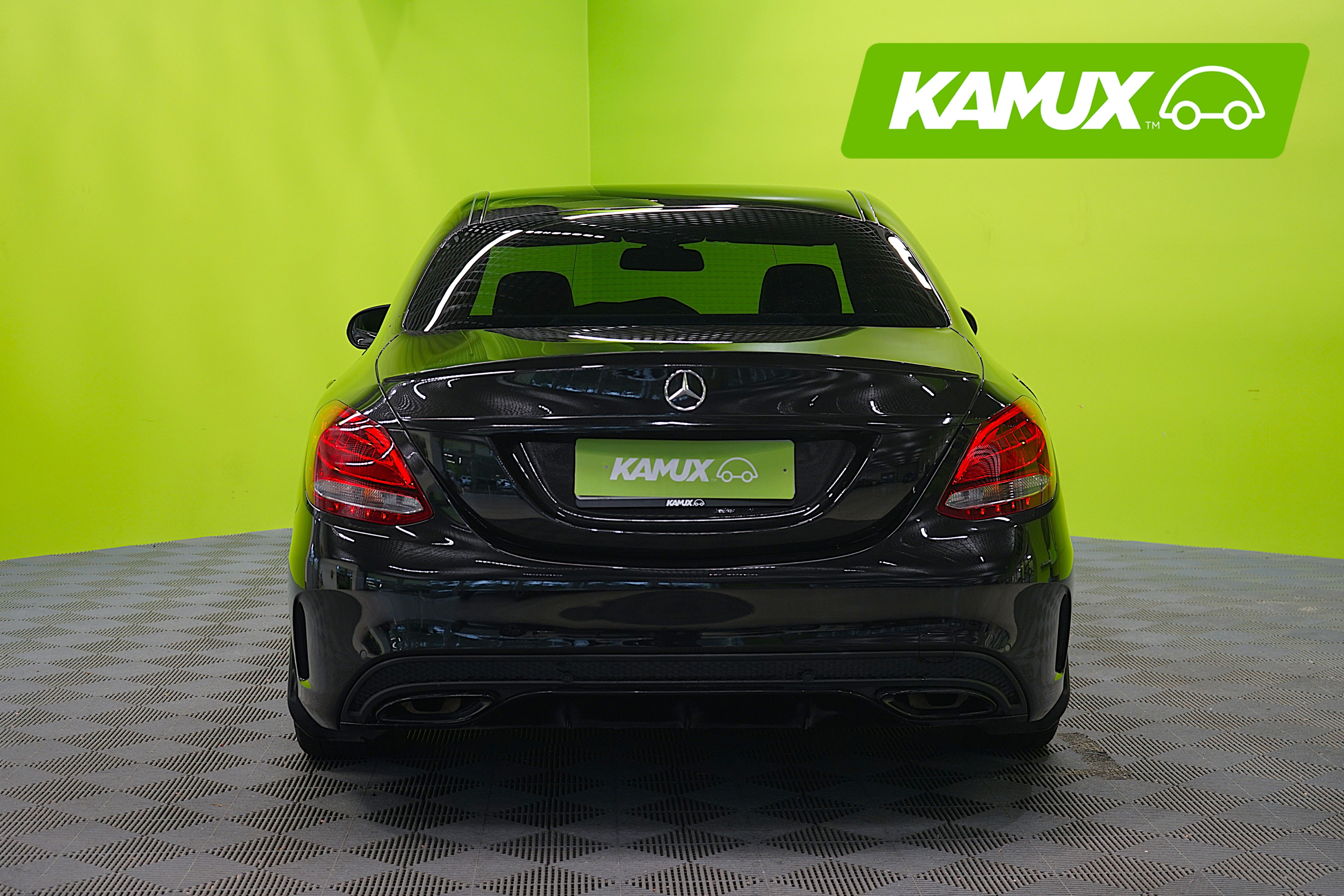 Mercedes-Benz C 2015