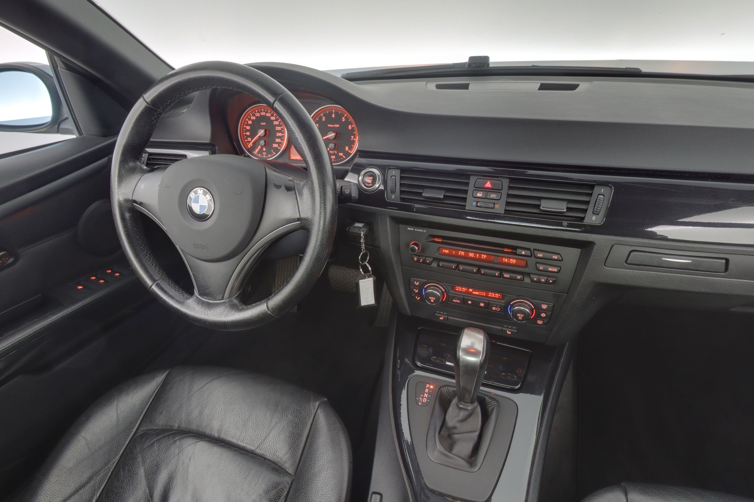 BMW 325 2007