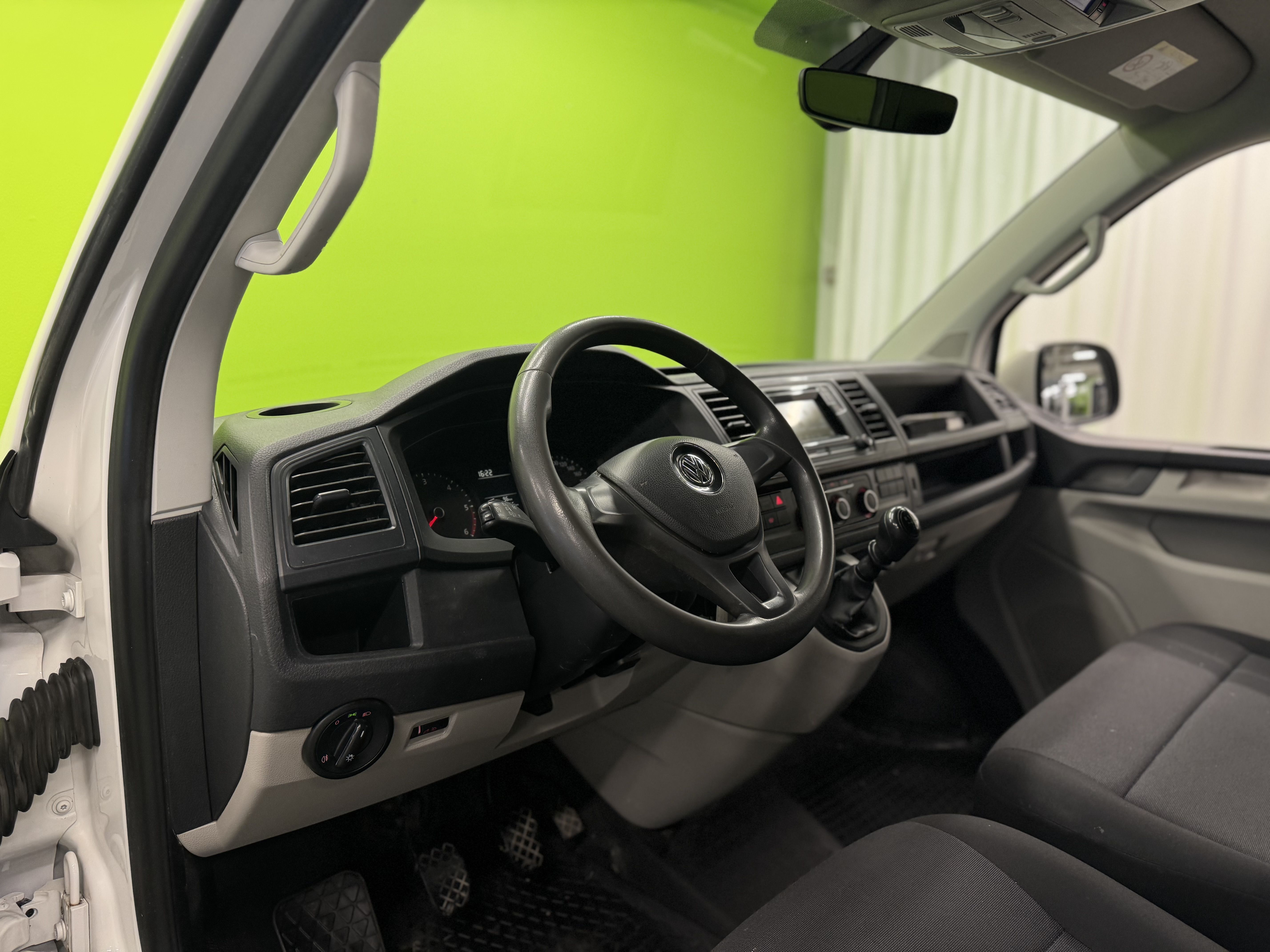 Volkswagen Transporter 2015