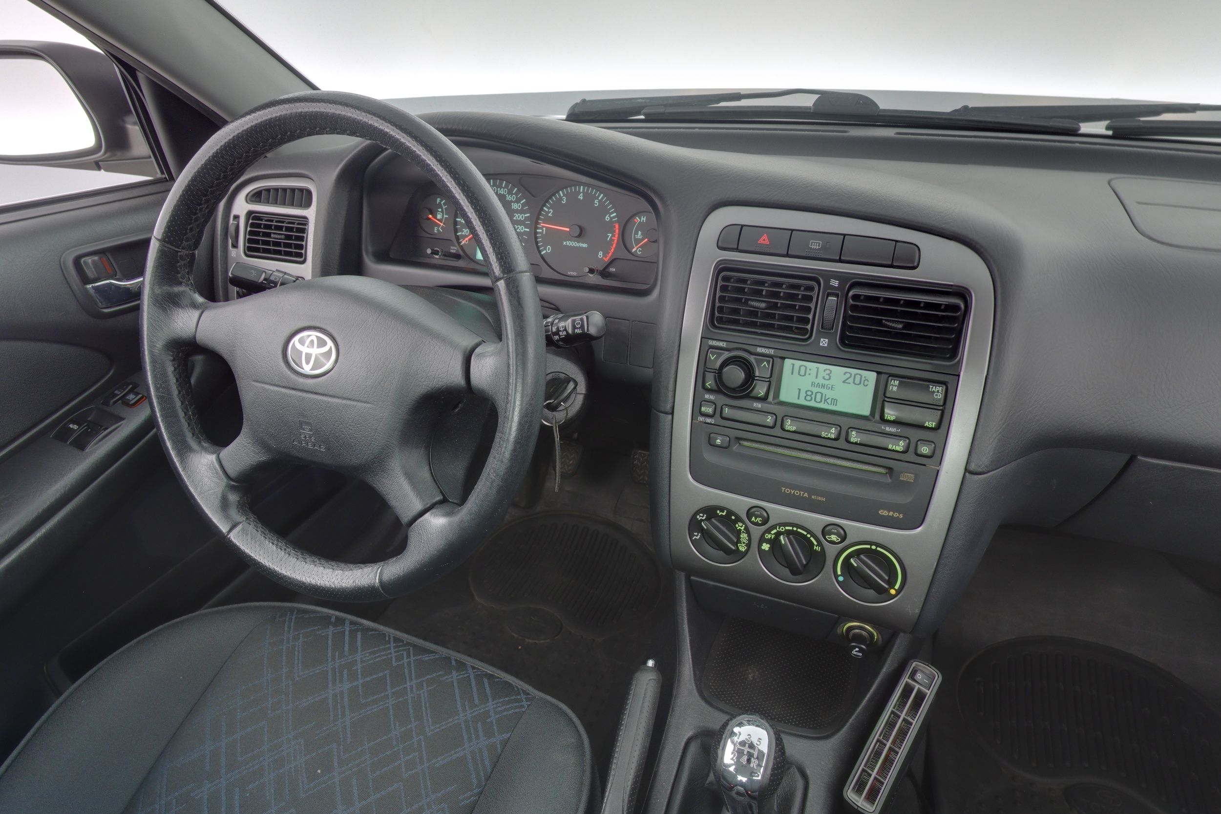 Toyota Avensis 2002
