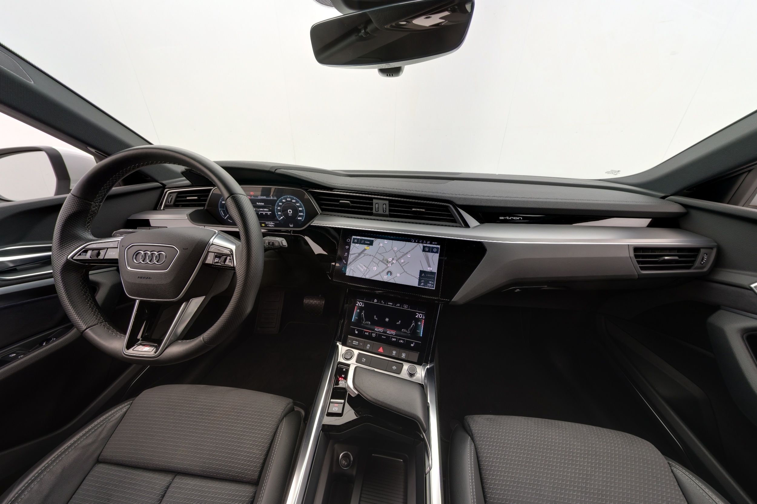 Audi e-tron 2022