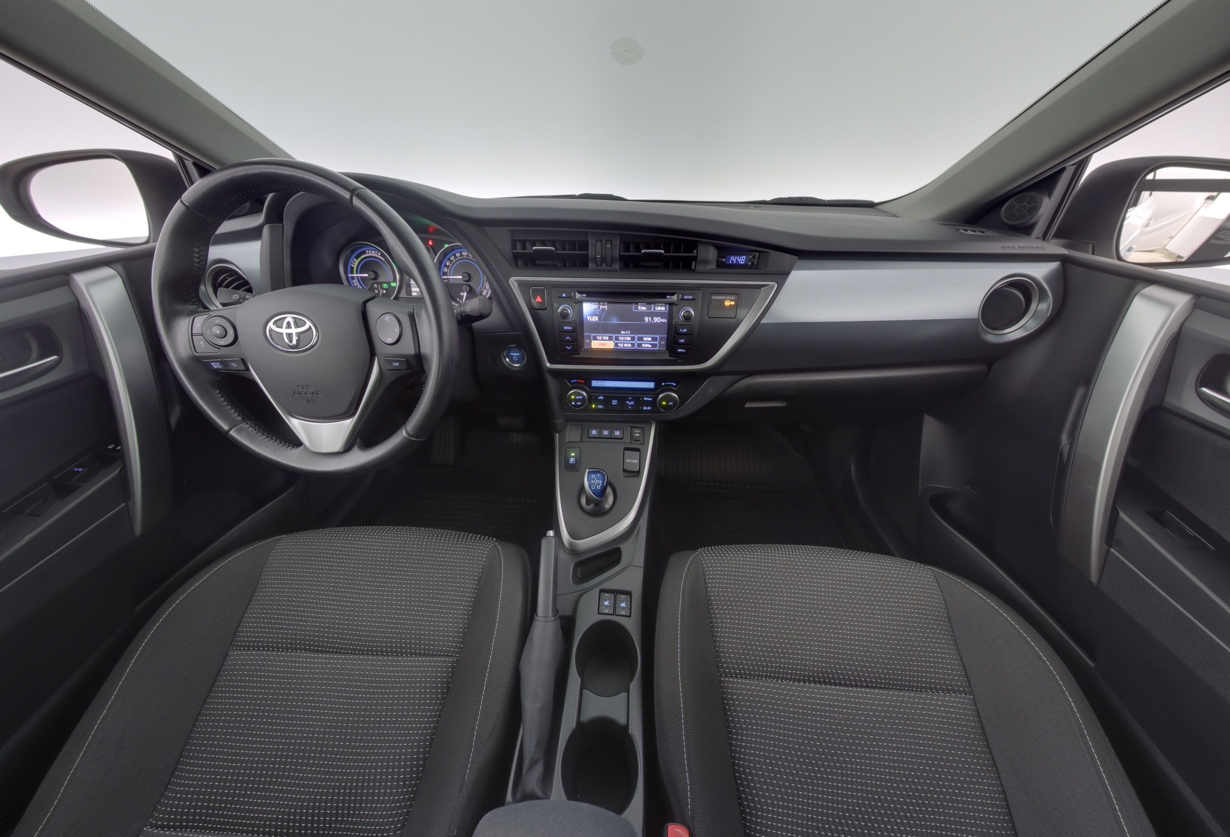 Toyota Auris 2013