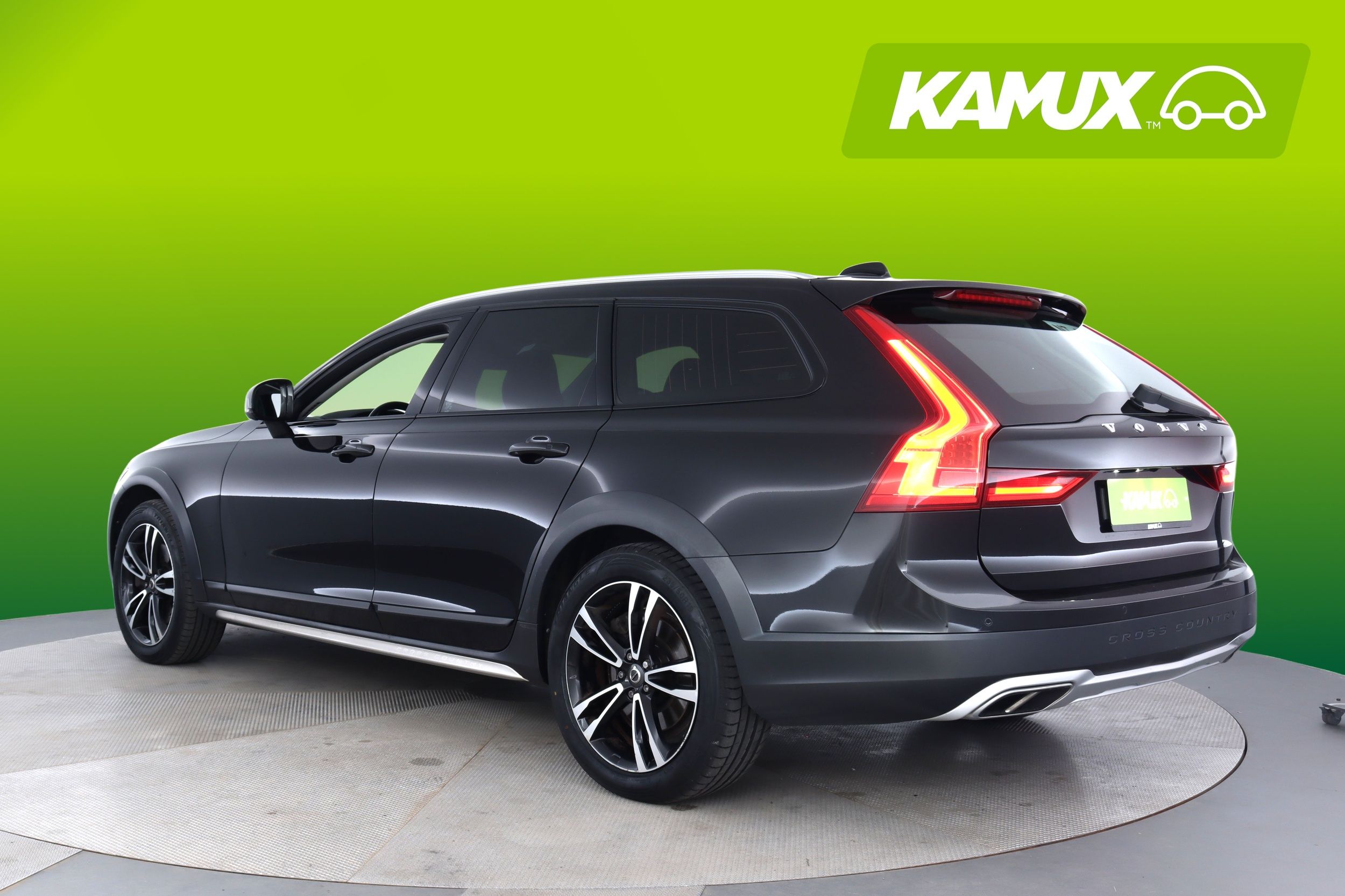 Volvo V90 Cross Country 2018