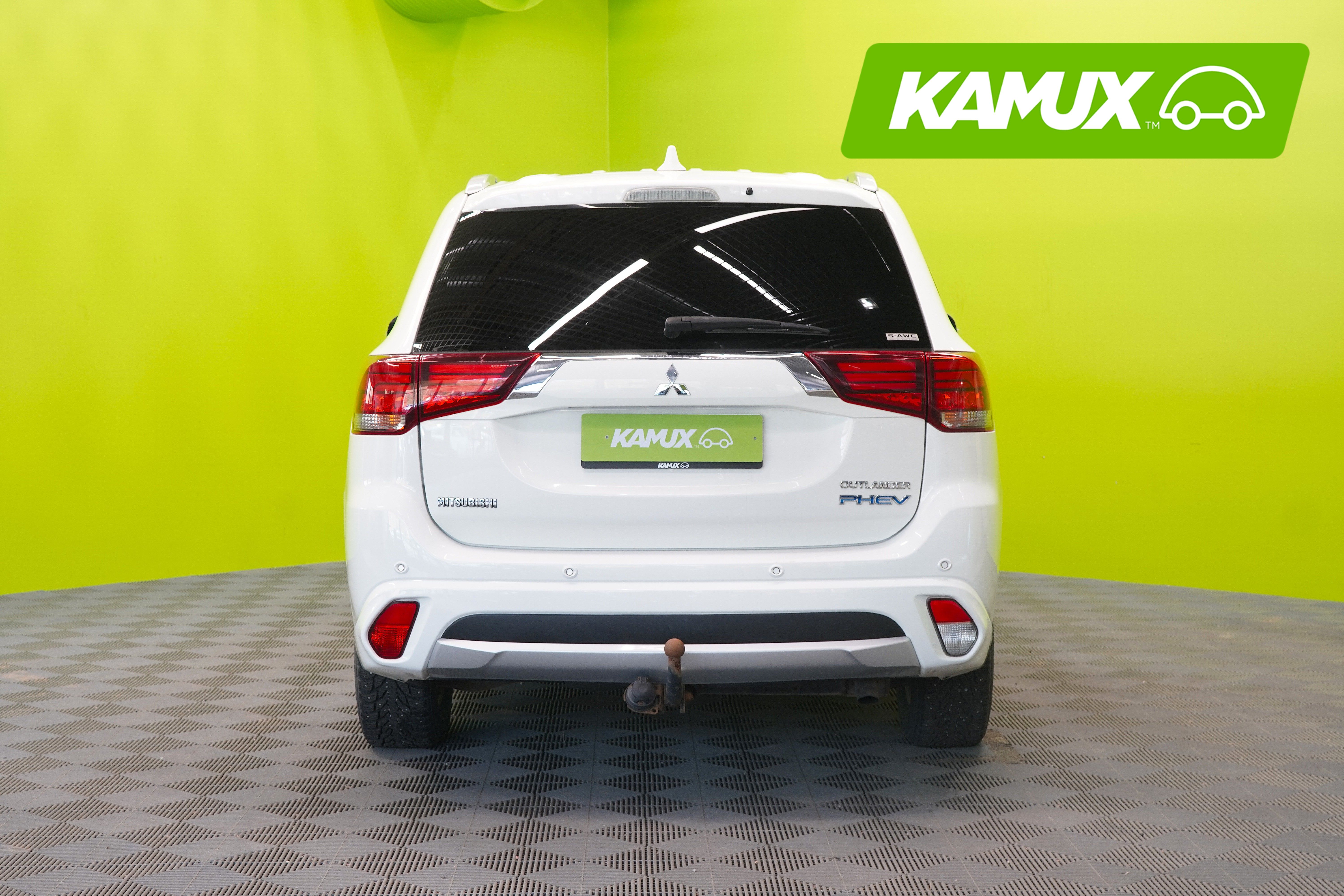 Mitsubishi Outlander PHEV 2018