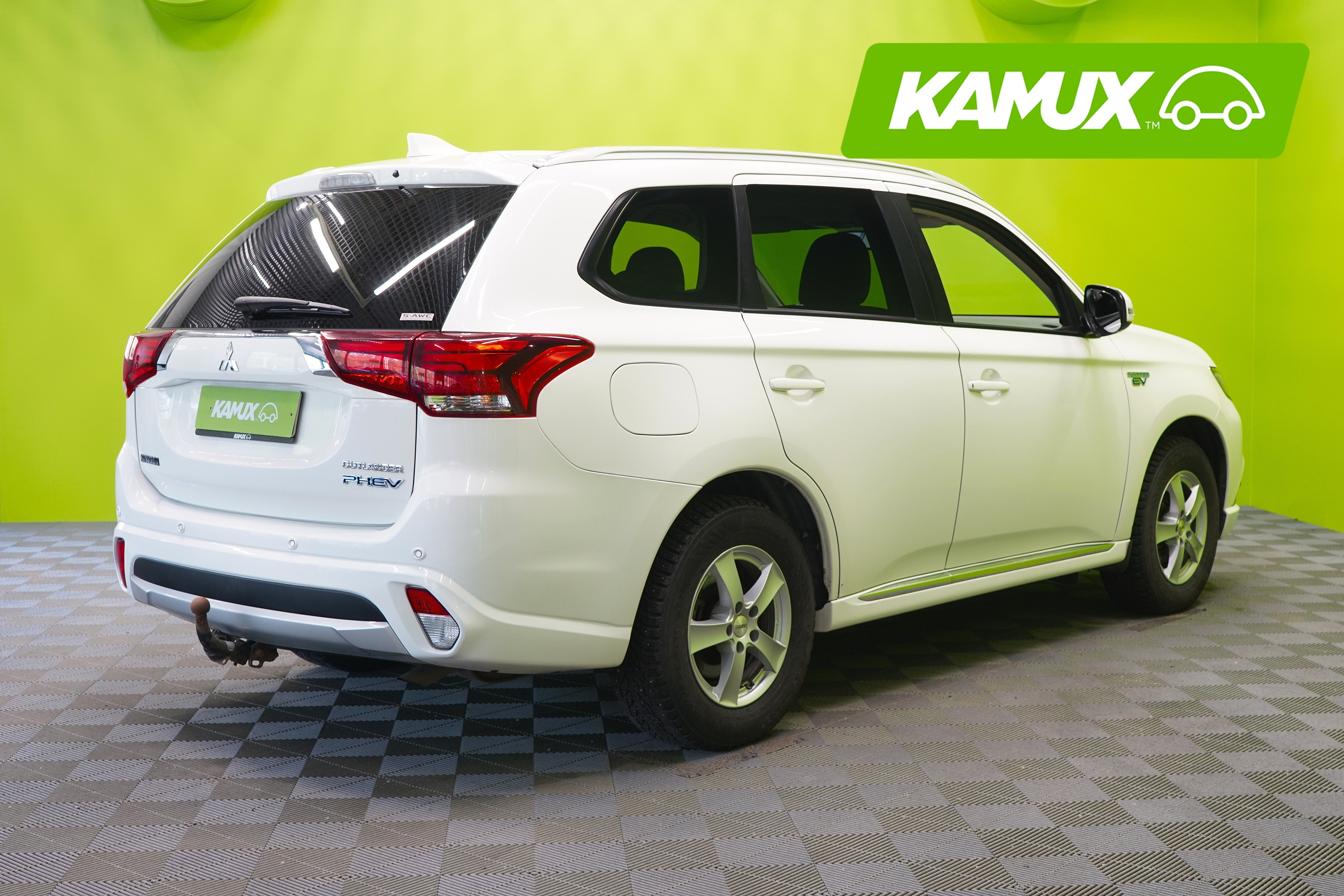 Mitsubishi Outlander PHEV 2018