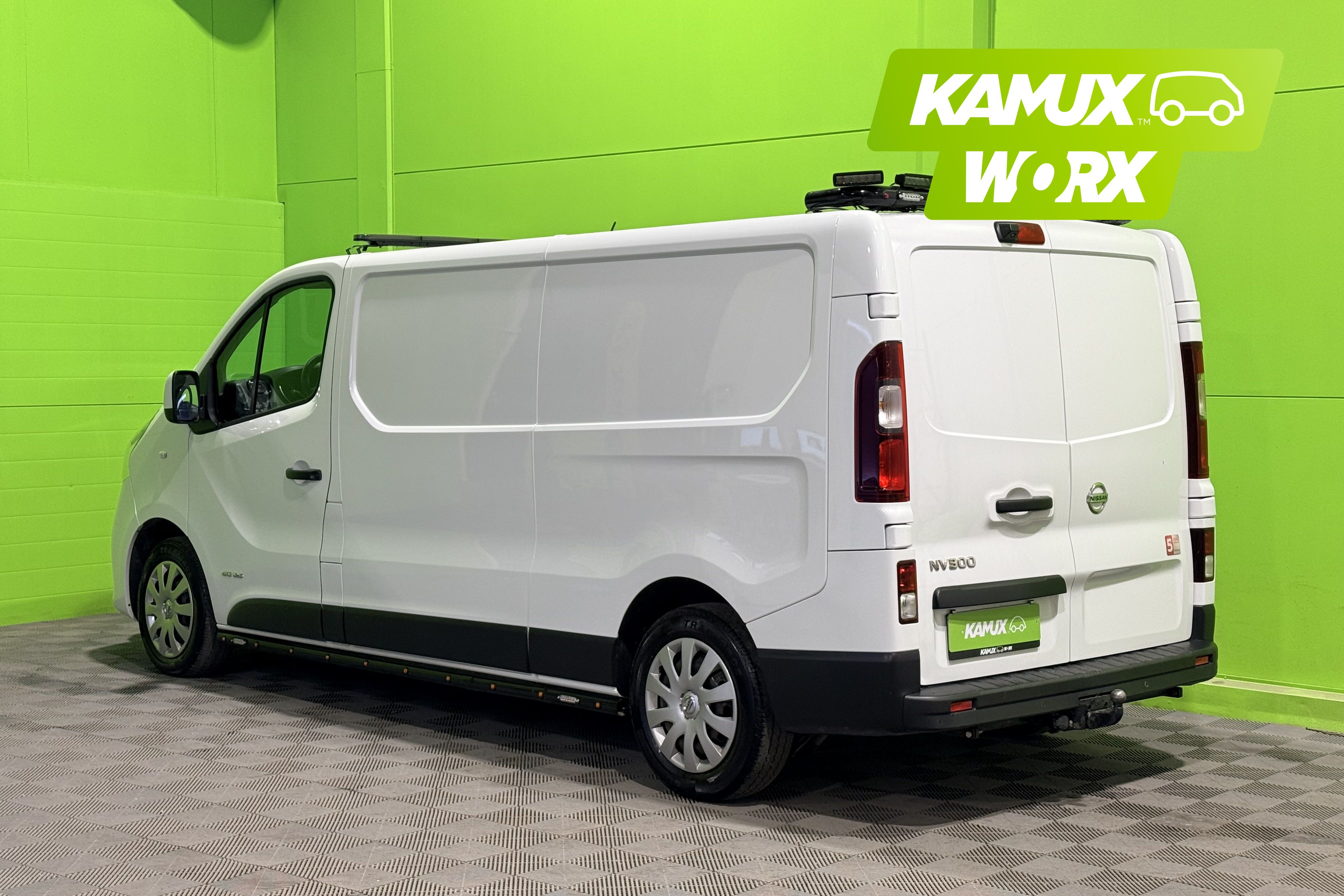 Nissan NV300 2020