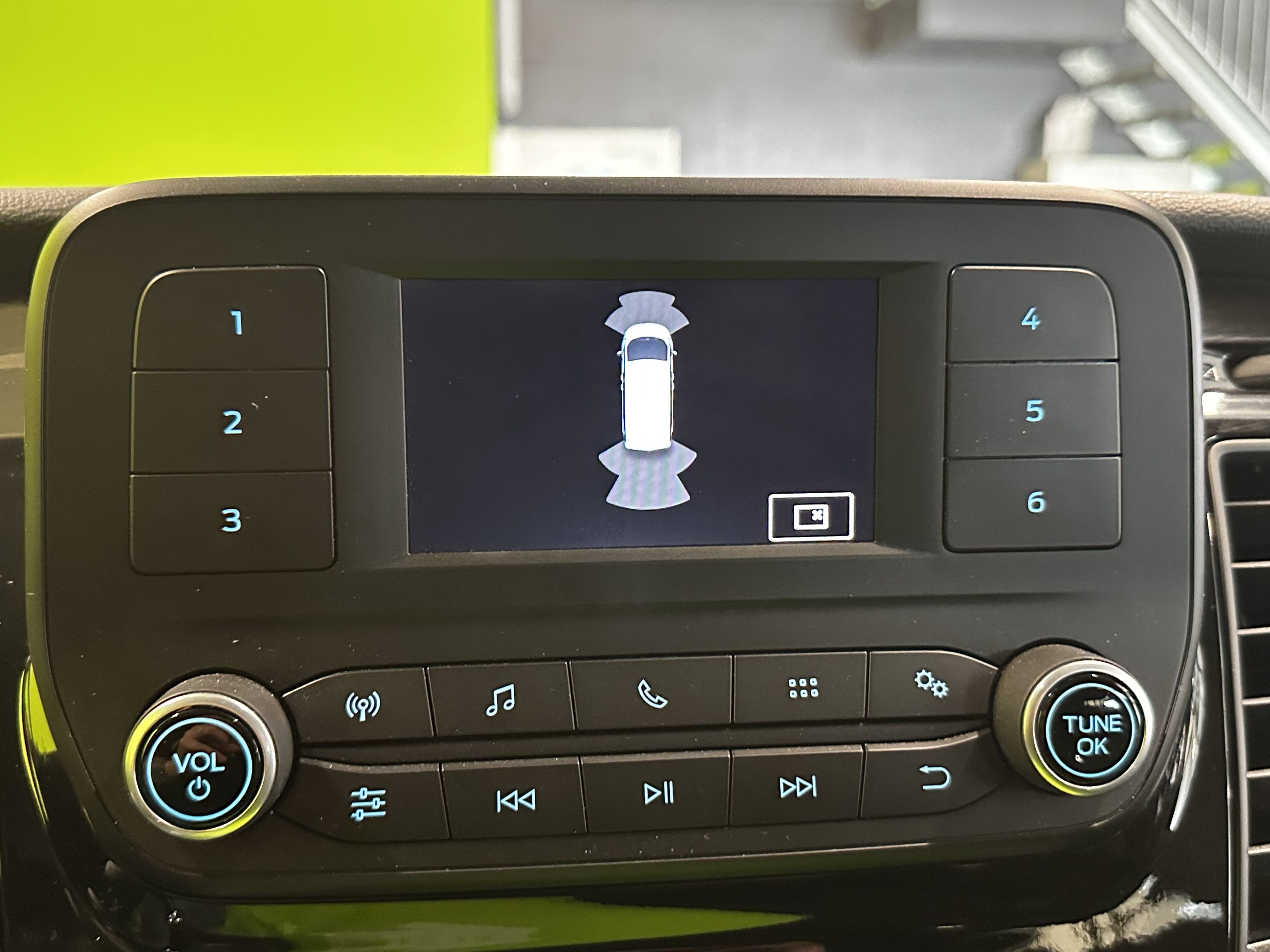 Ford Tourneo Custom 2021