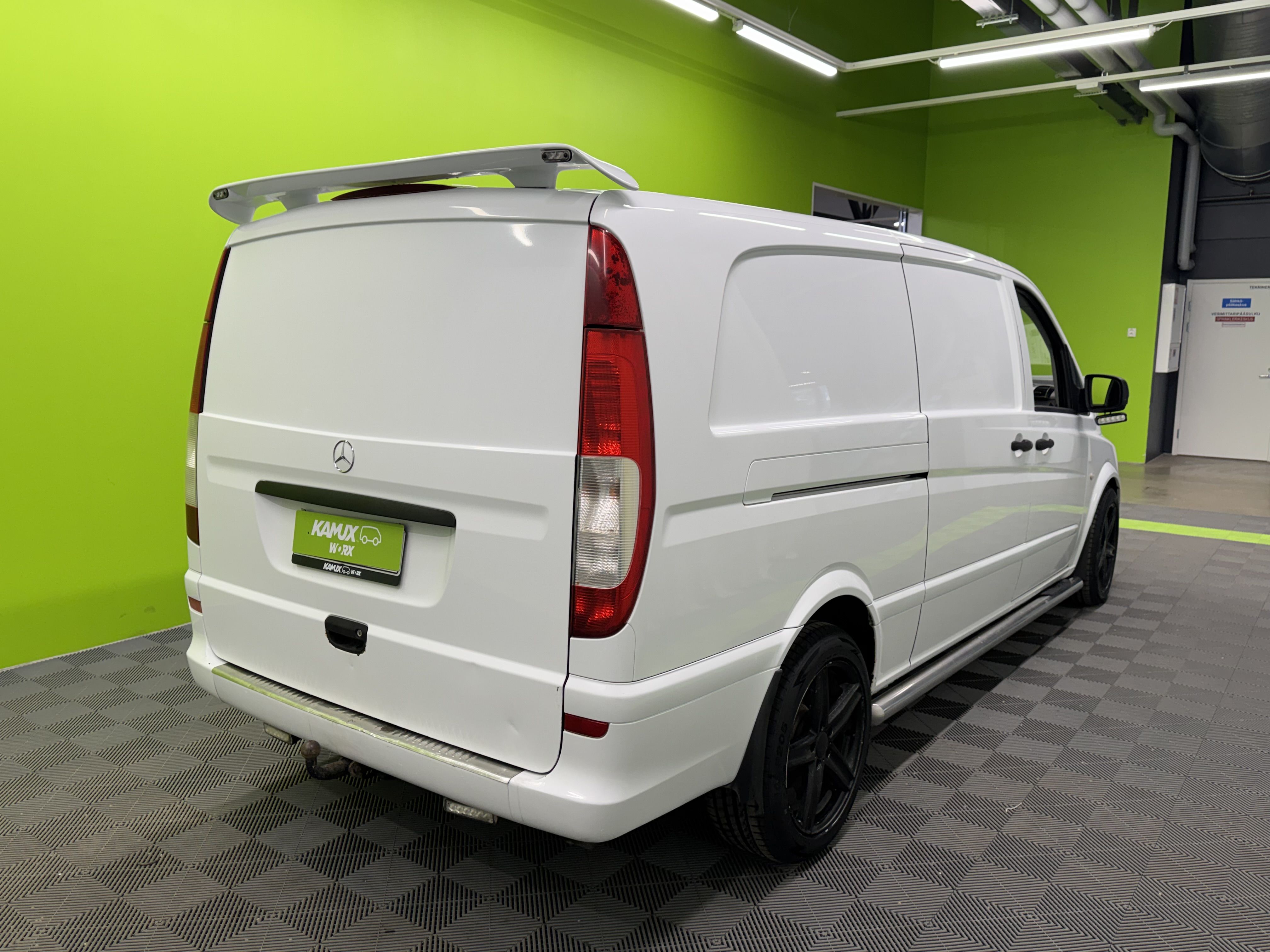 Mercedes-Benz Vito 2011