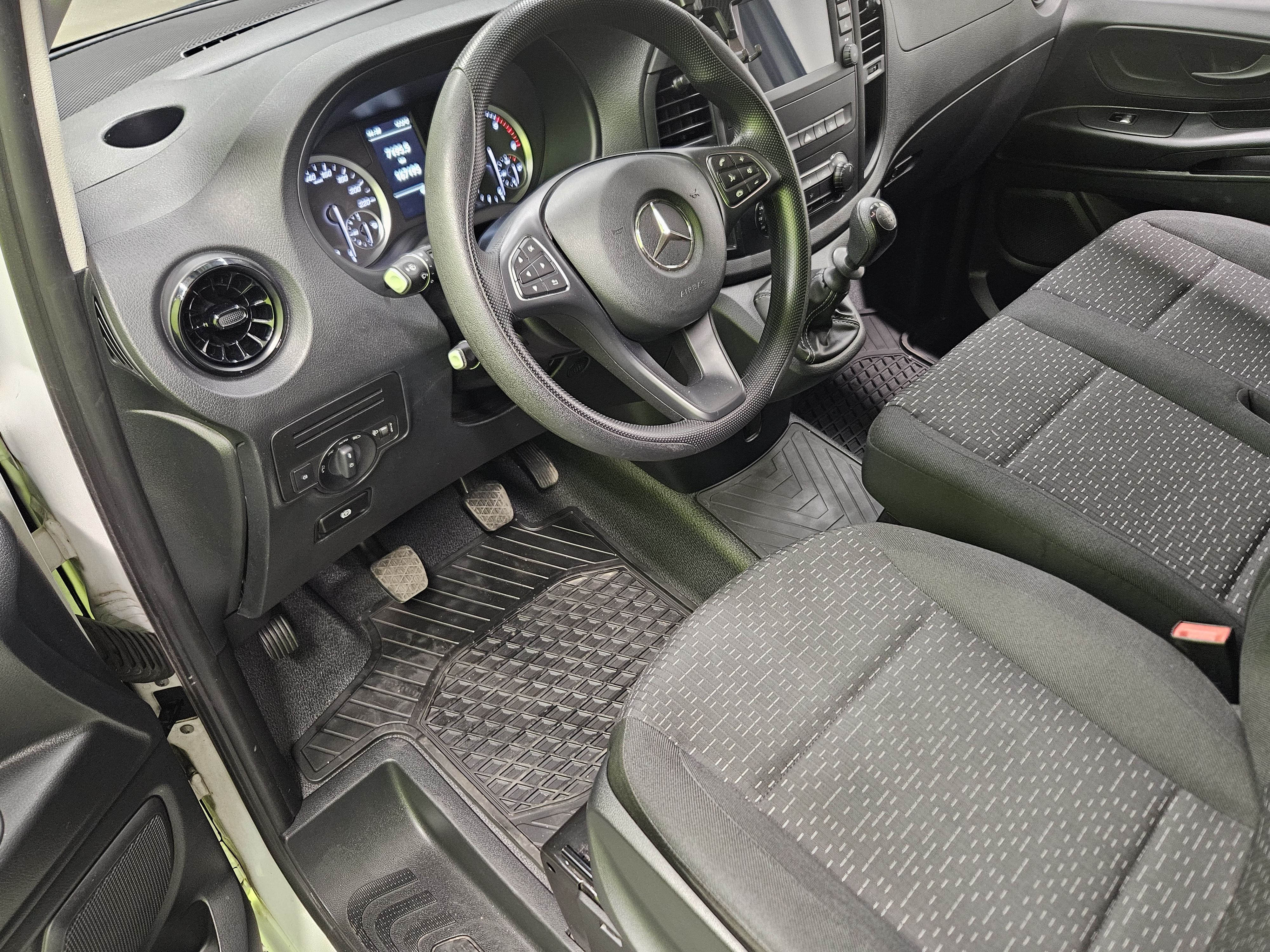 Mercedes-Benz Vito 2021