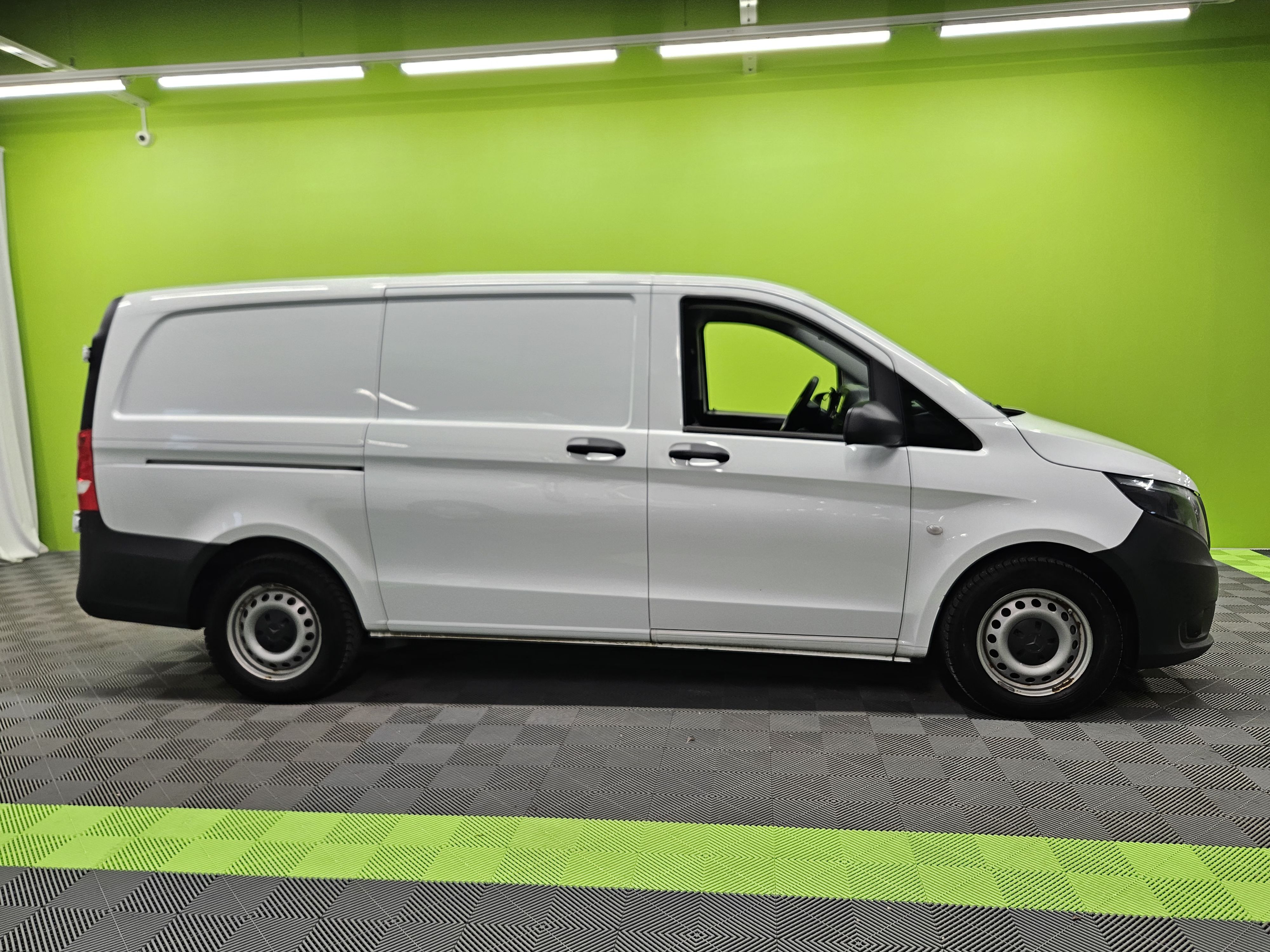 Mercedes-Benz Vito 2021