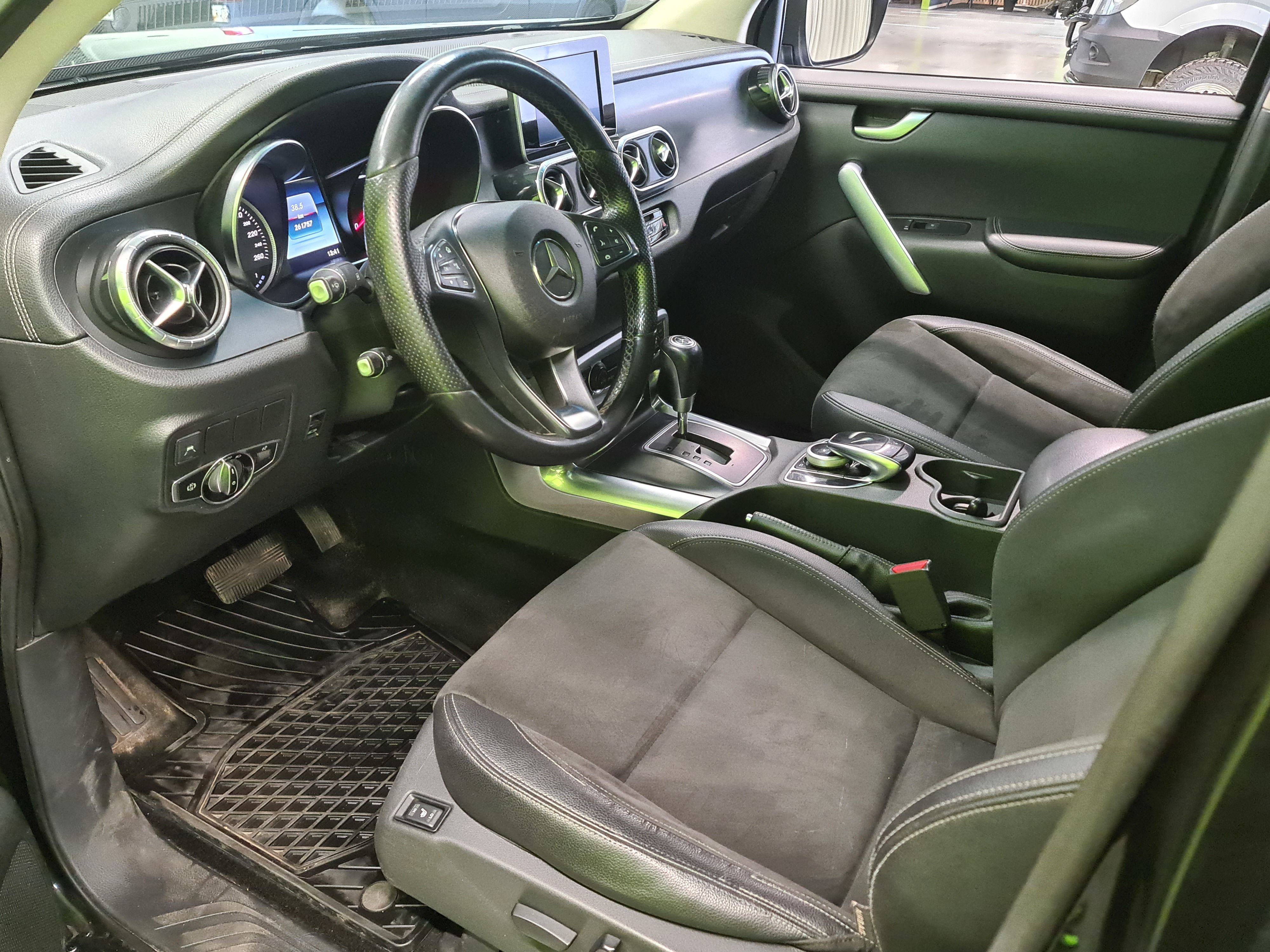 Mercedes-Benz X 2018