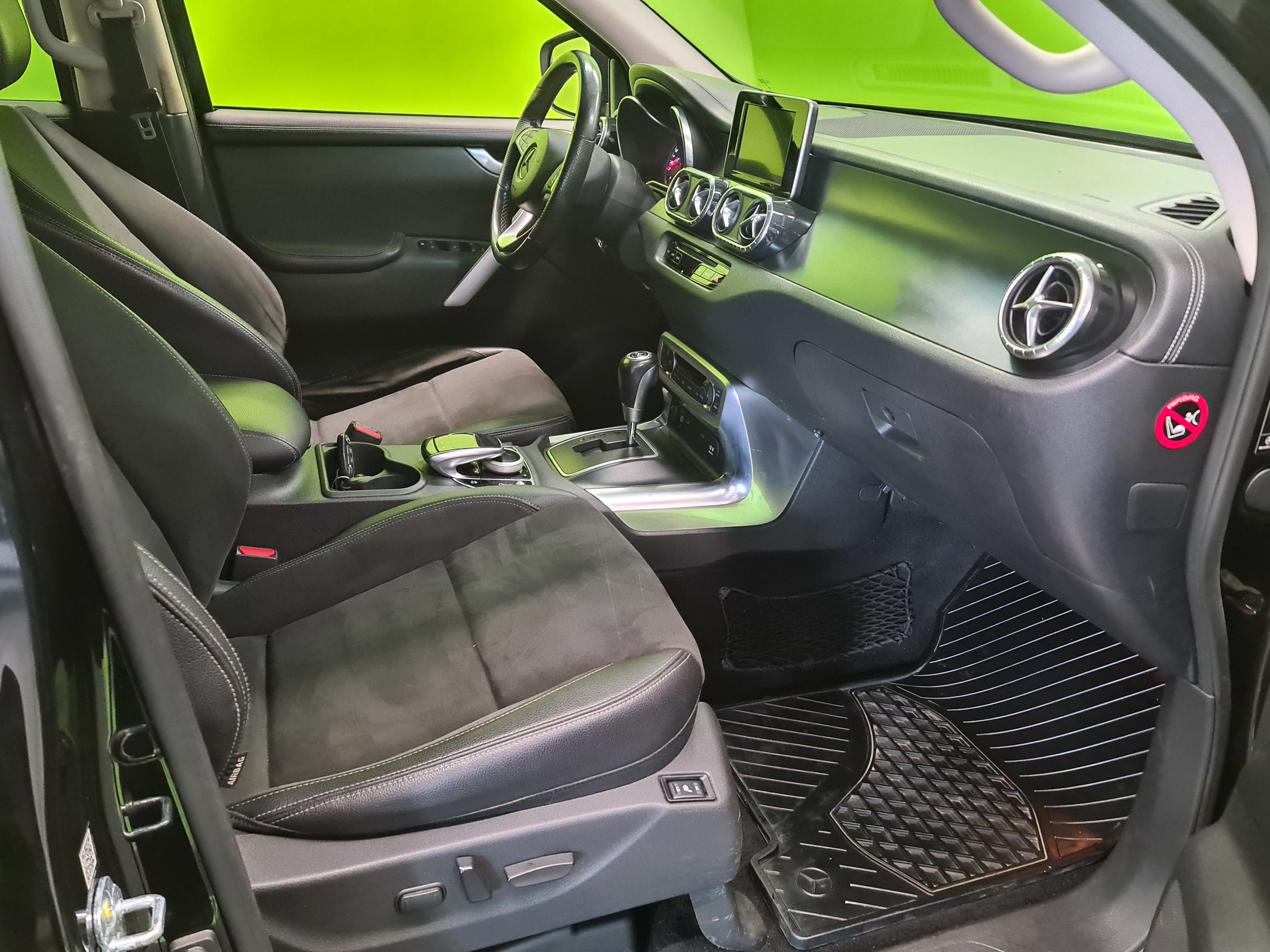 Mercedes-Benz X 2018