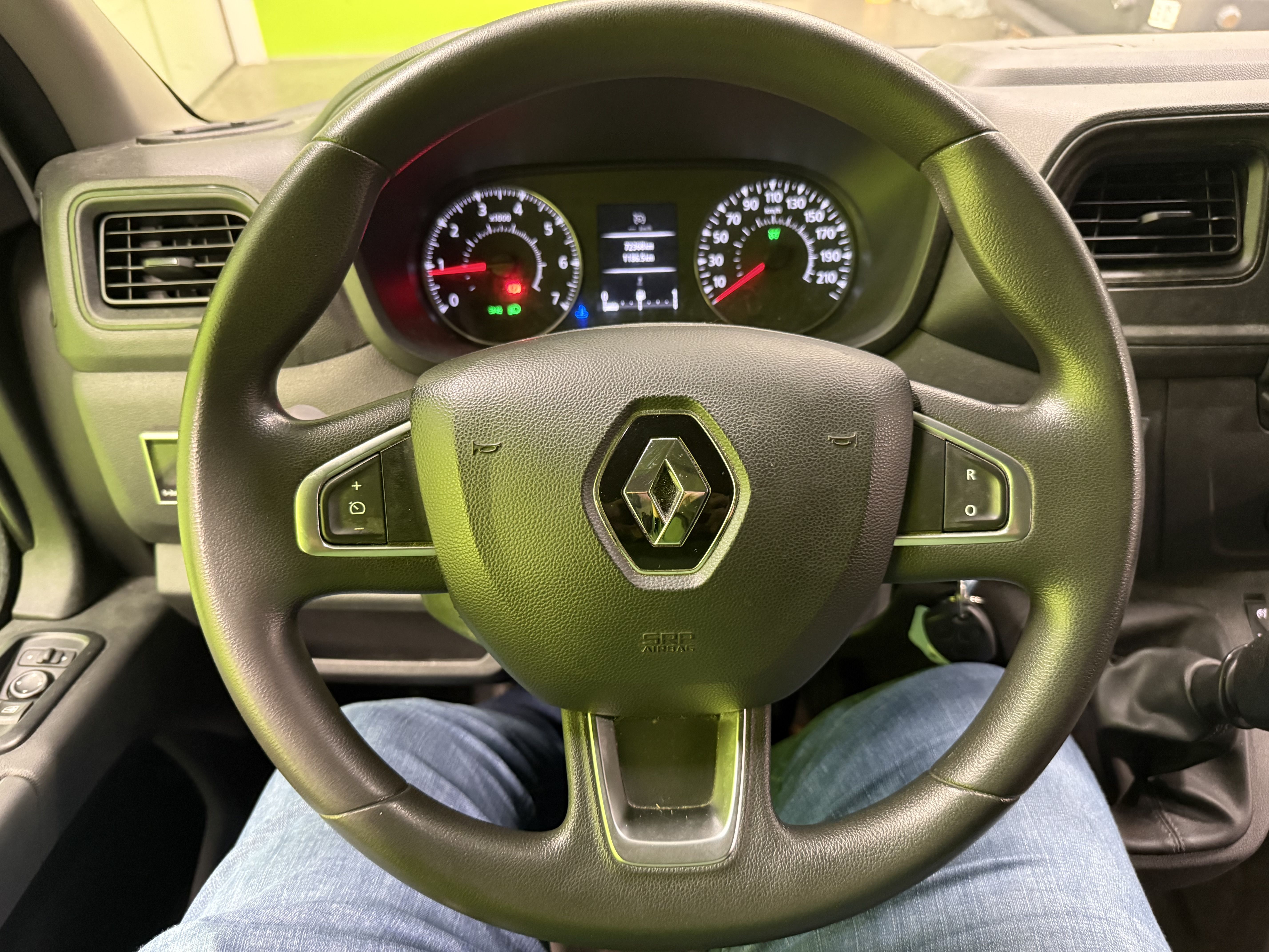 Renault Master 2021