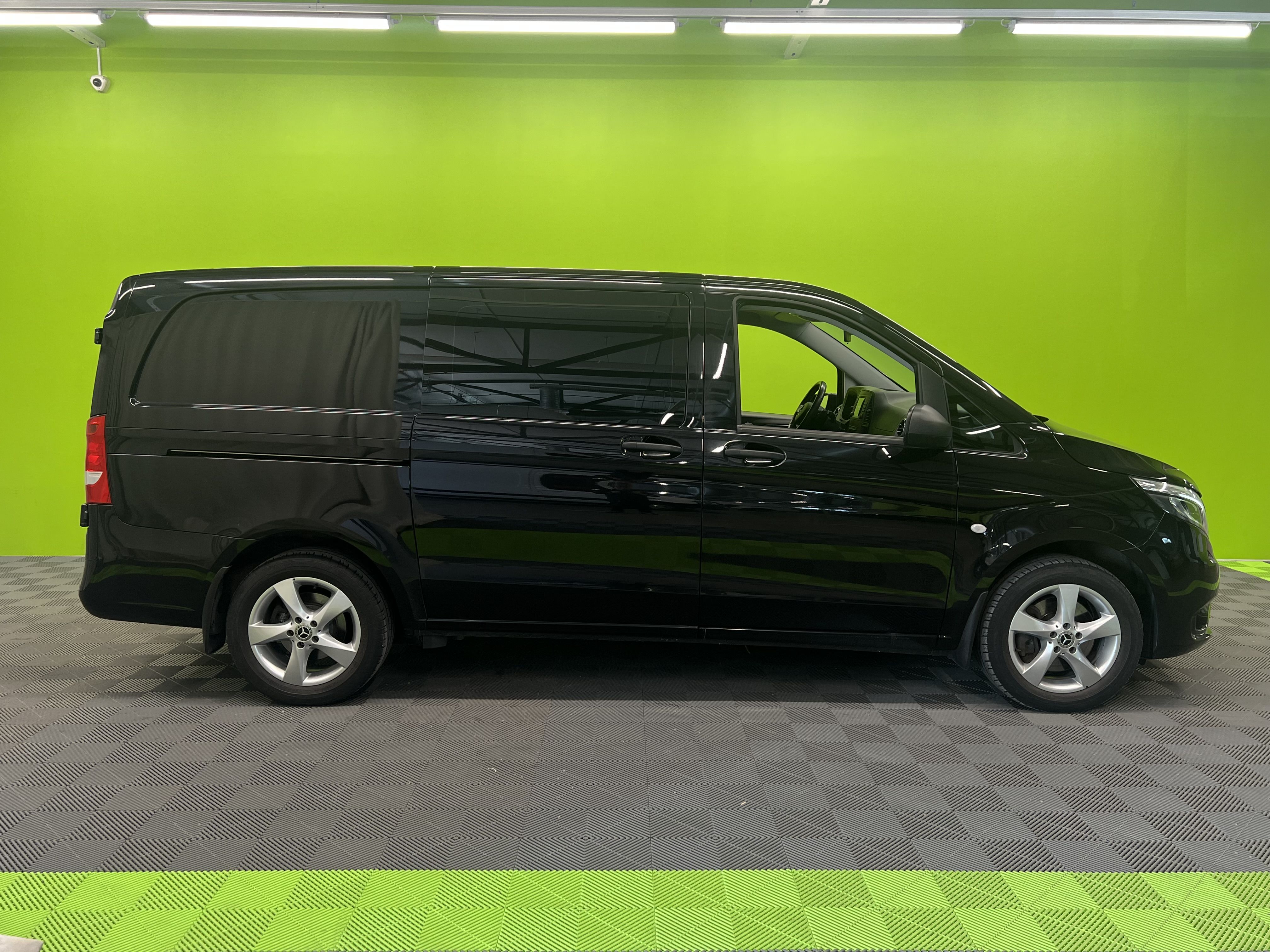 Mercedes-Benz Vito 2021