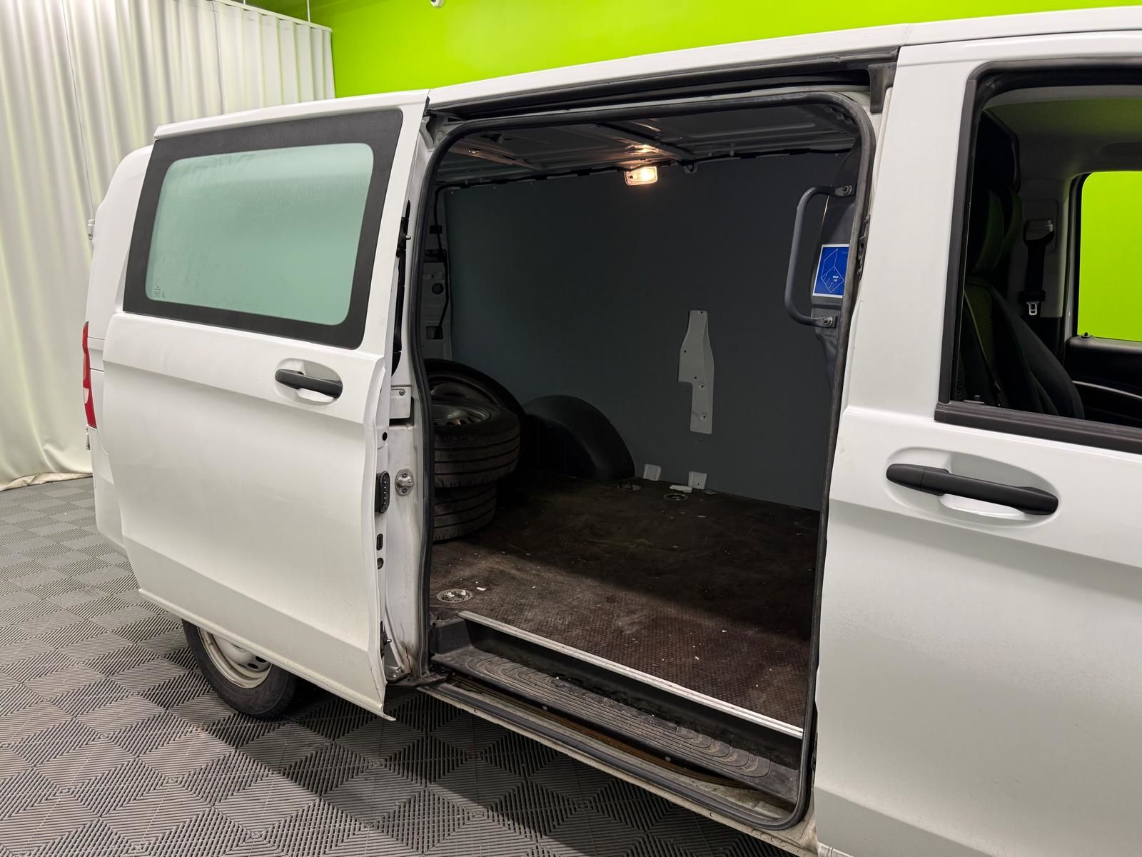 Mercedes-Benz Vito 2021