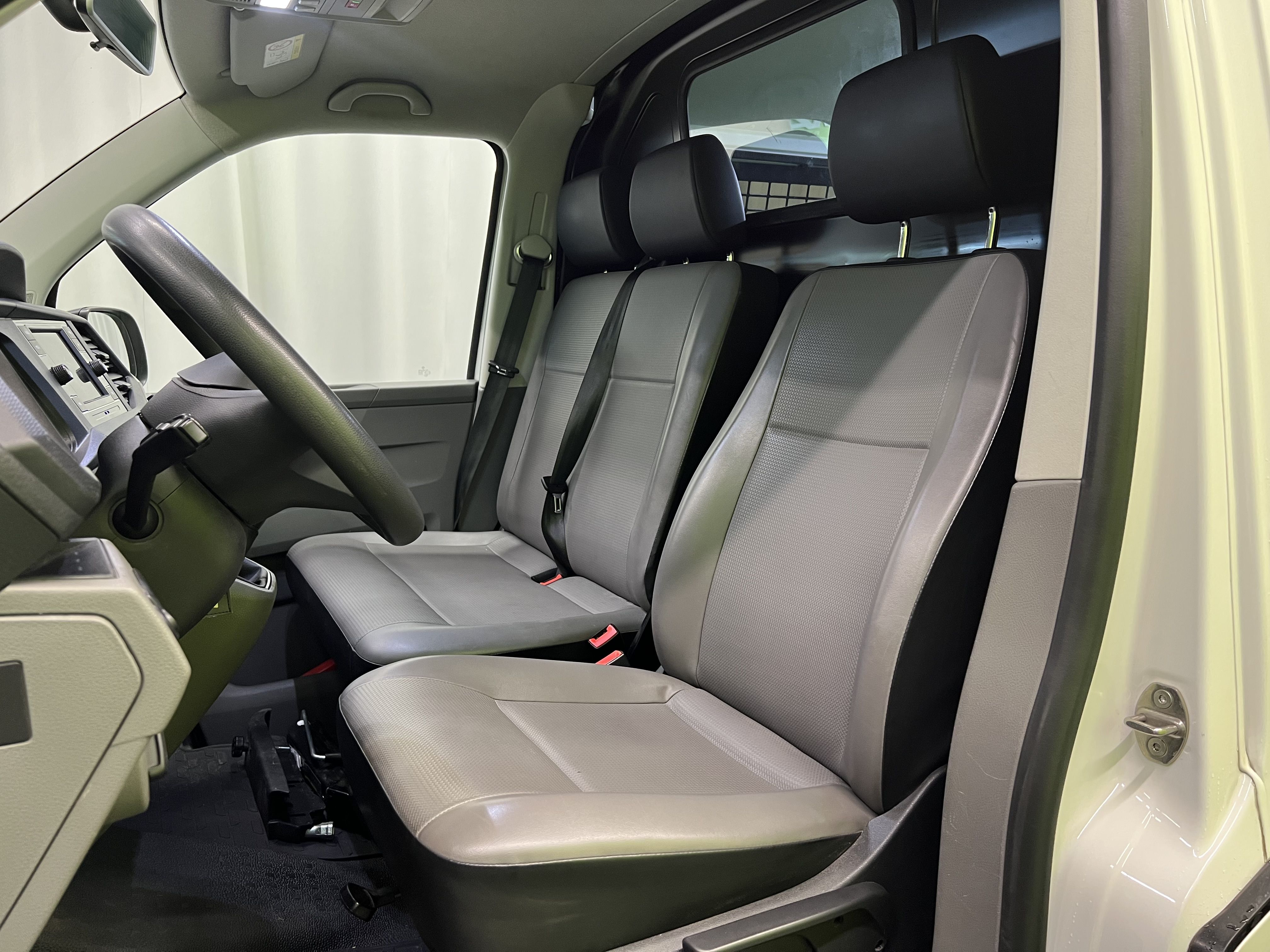 Volkswagen Transporter 2021