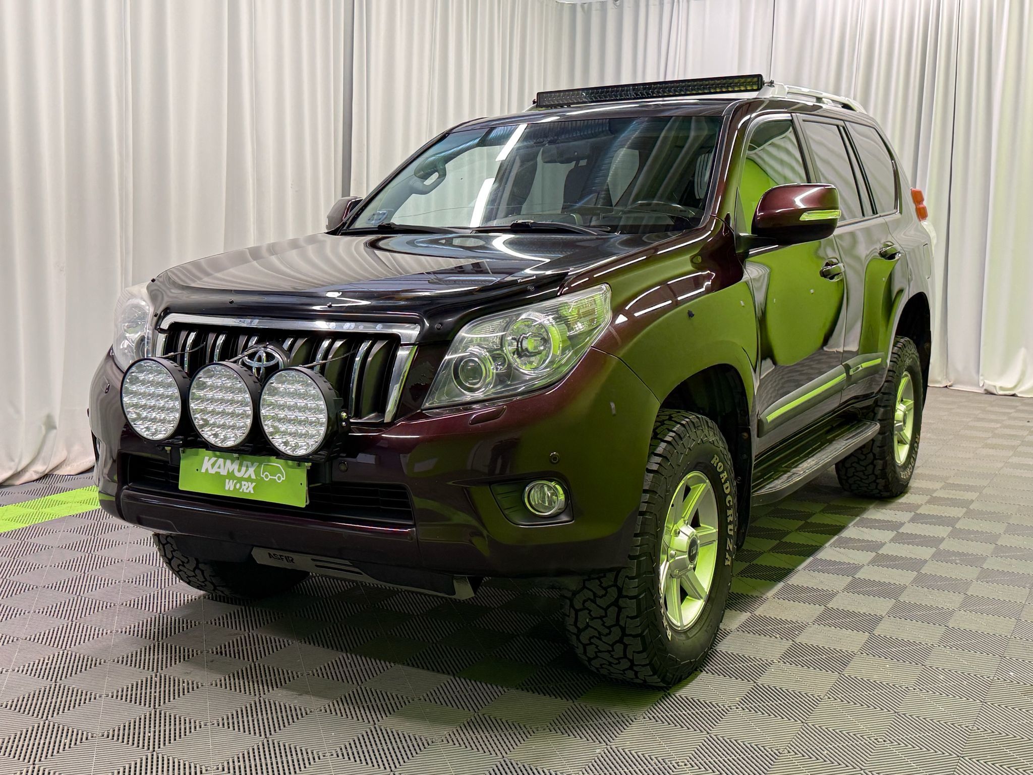 Toyota Land Cruiser 2011