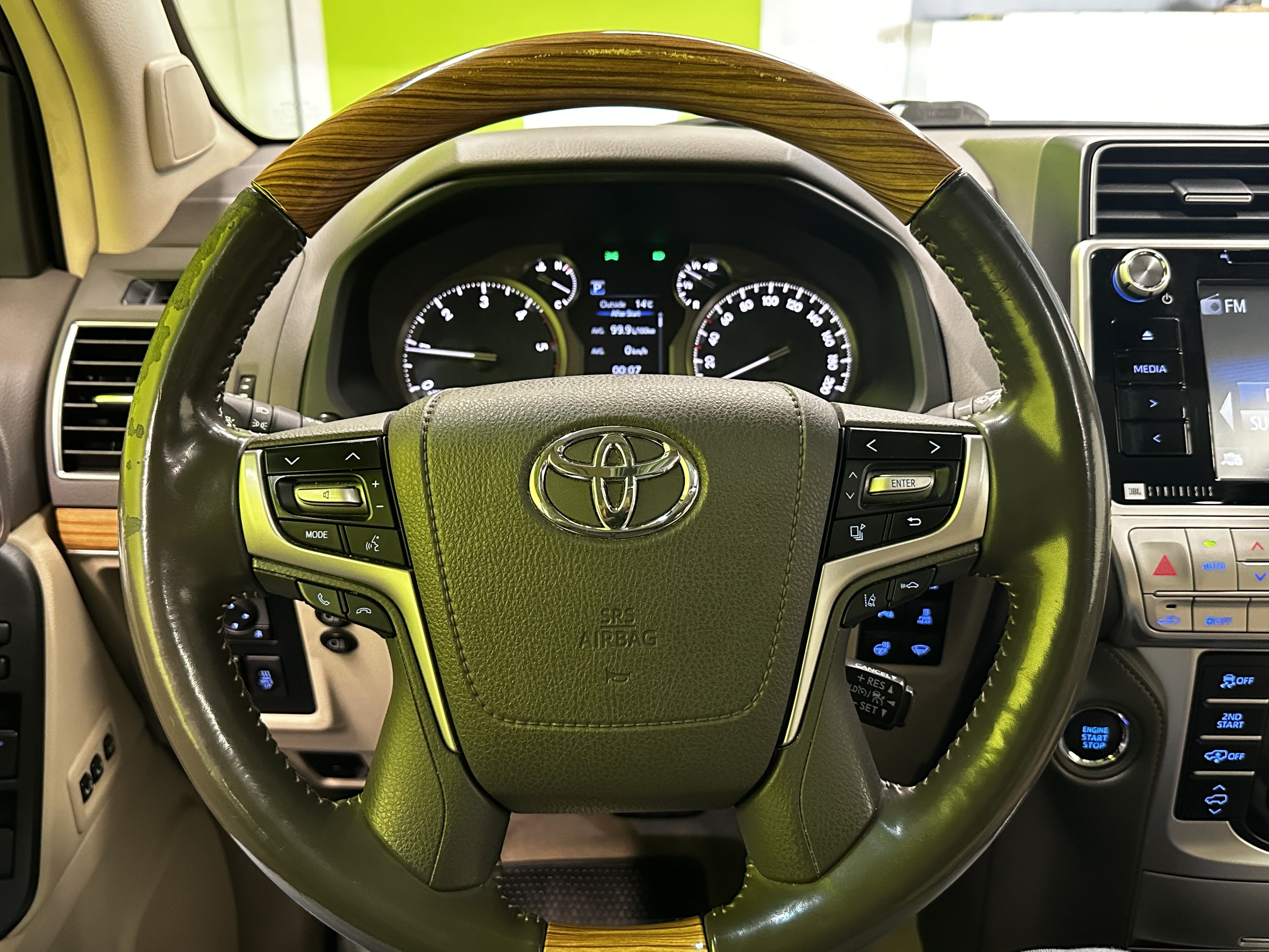 Toyota Land Cruiser 2018