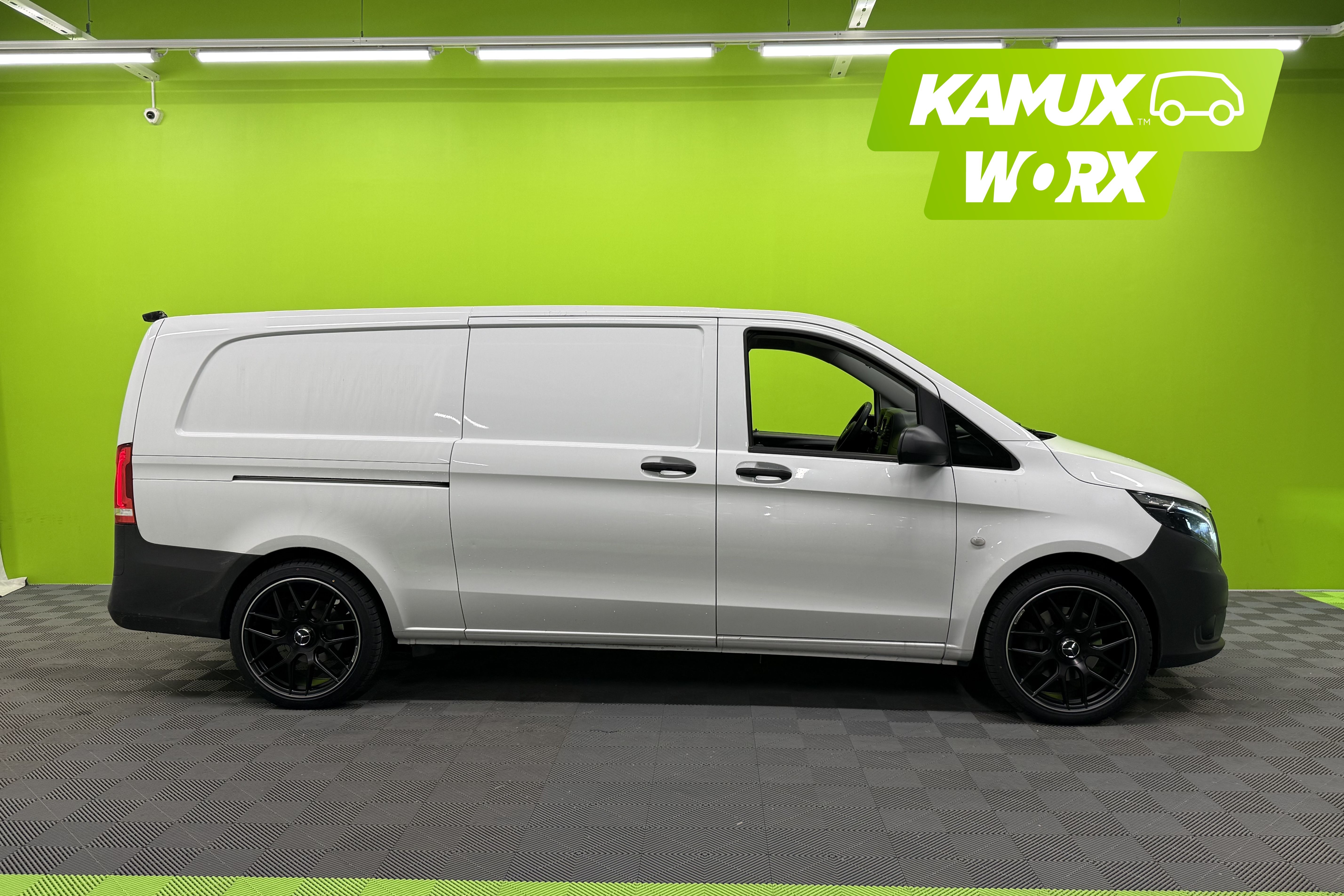 Mercedes-Benz Vito 2023
