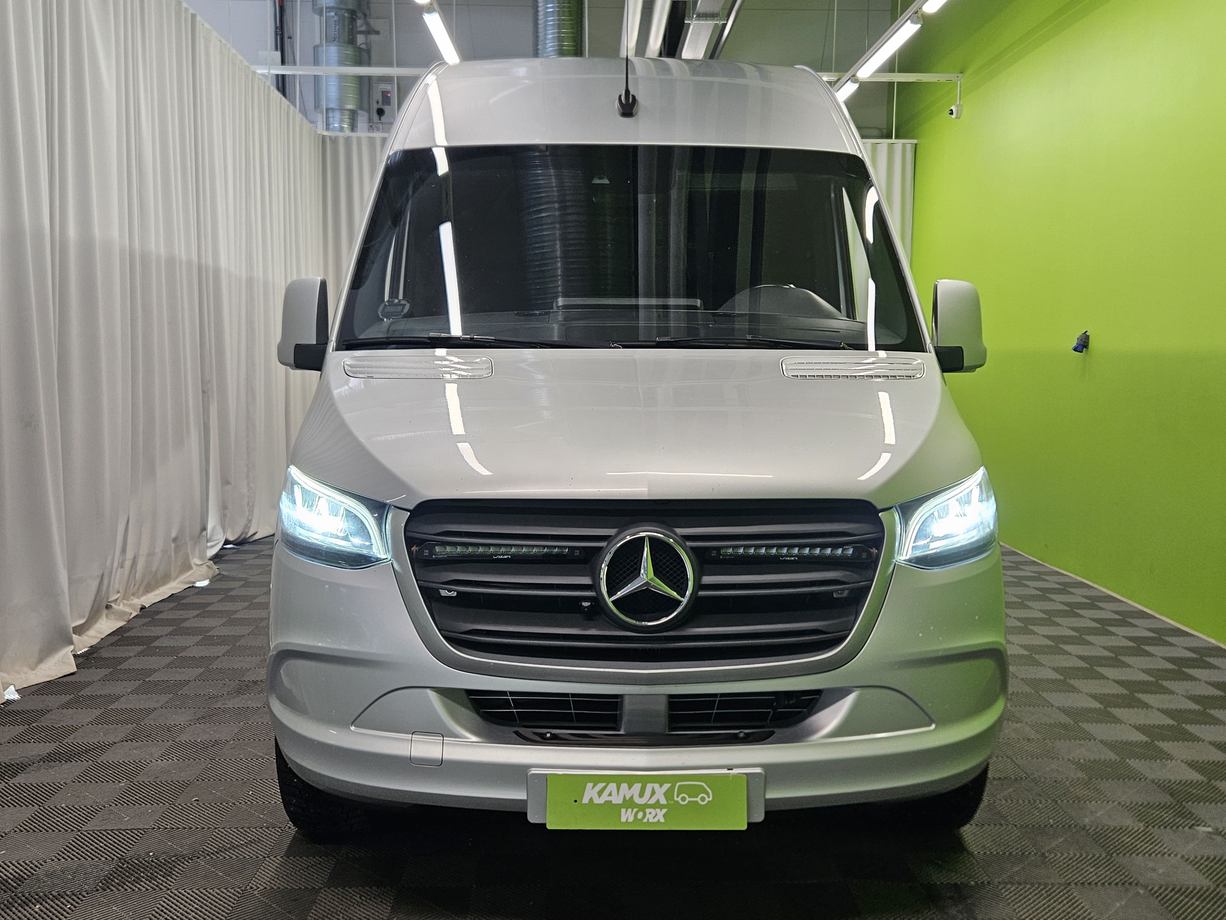 Mercedes-Benz Sprinter 2021
