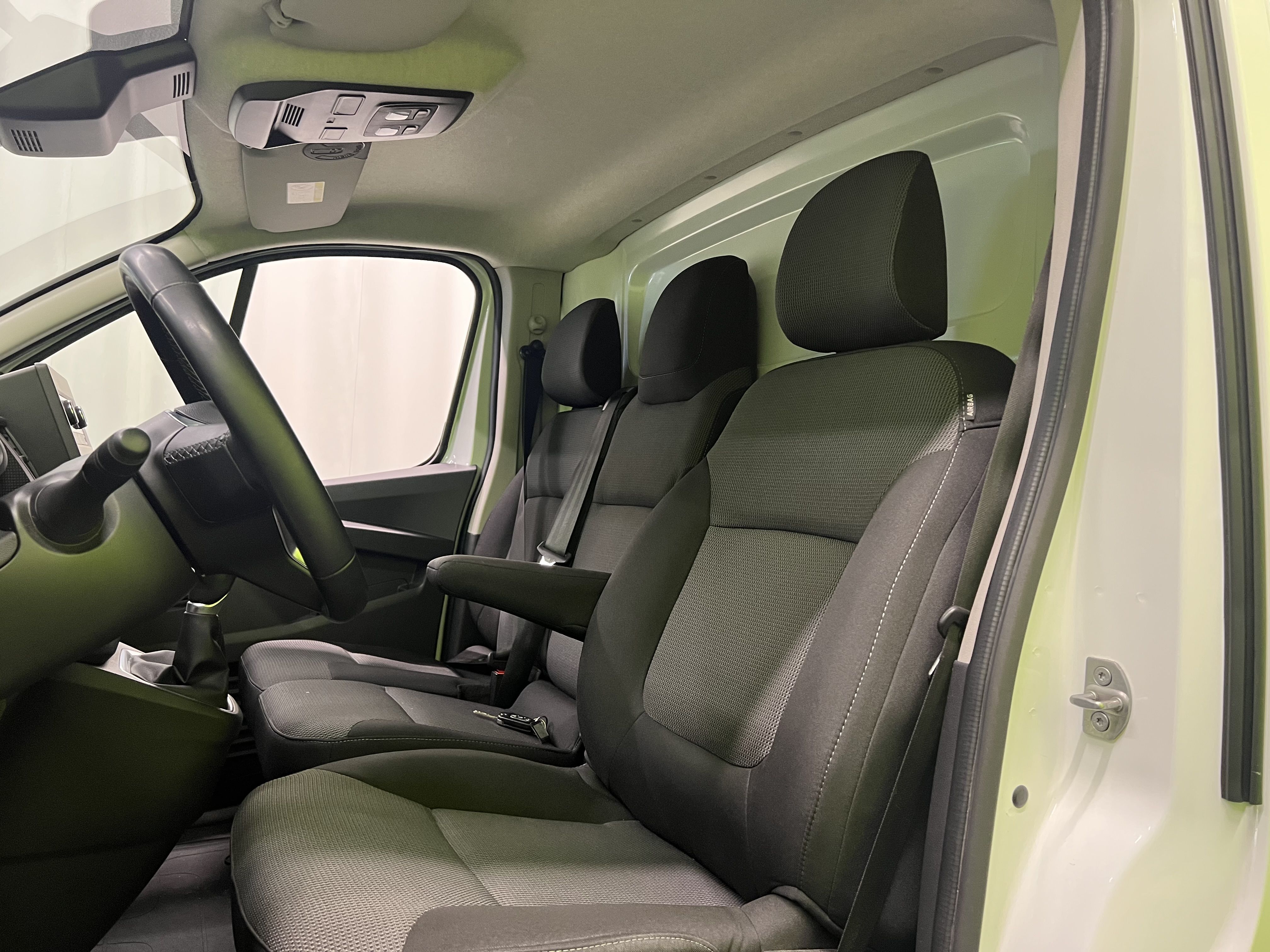 Nissan Primastar 2022