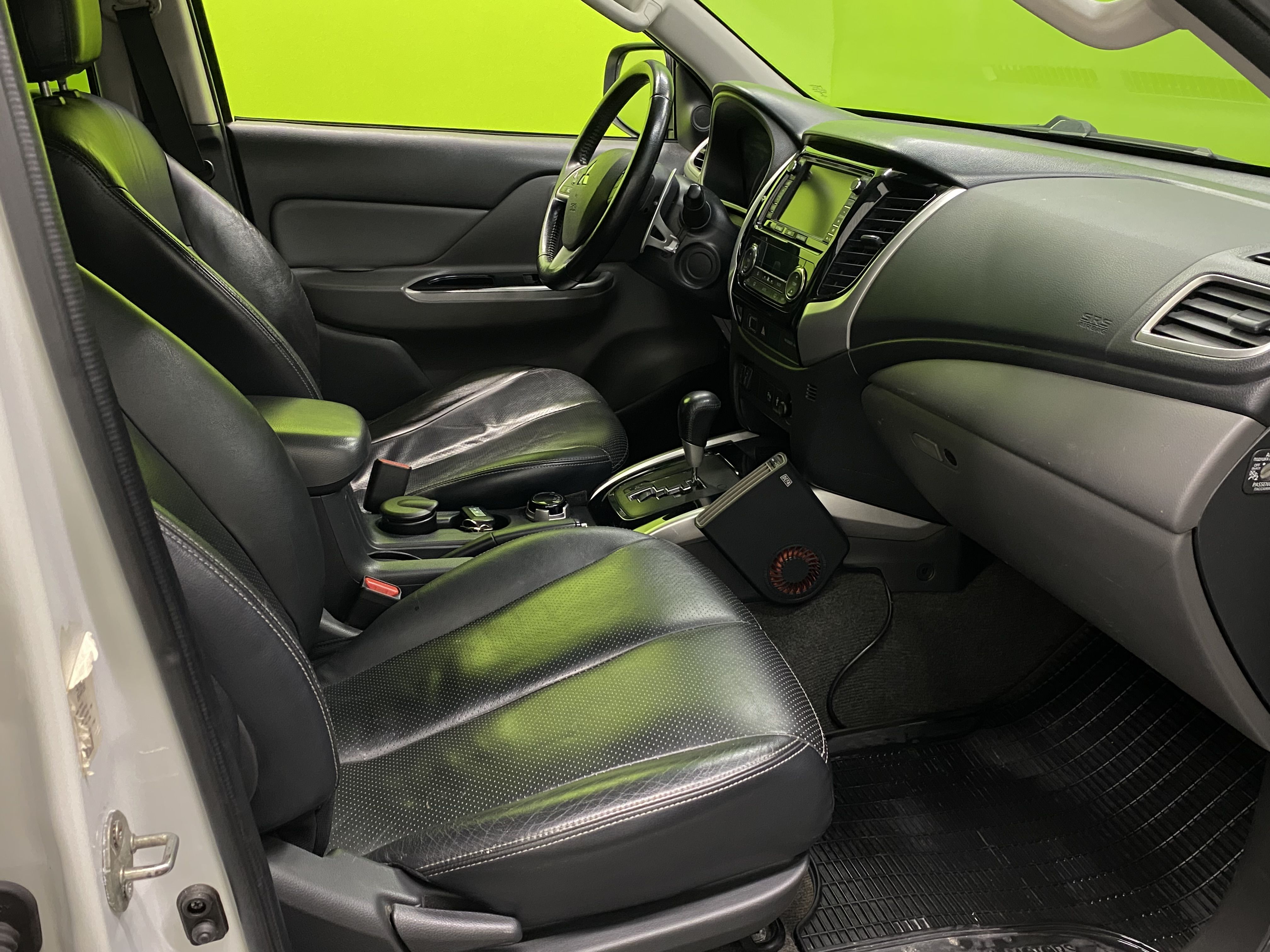 Mitsubishi L200 2016